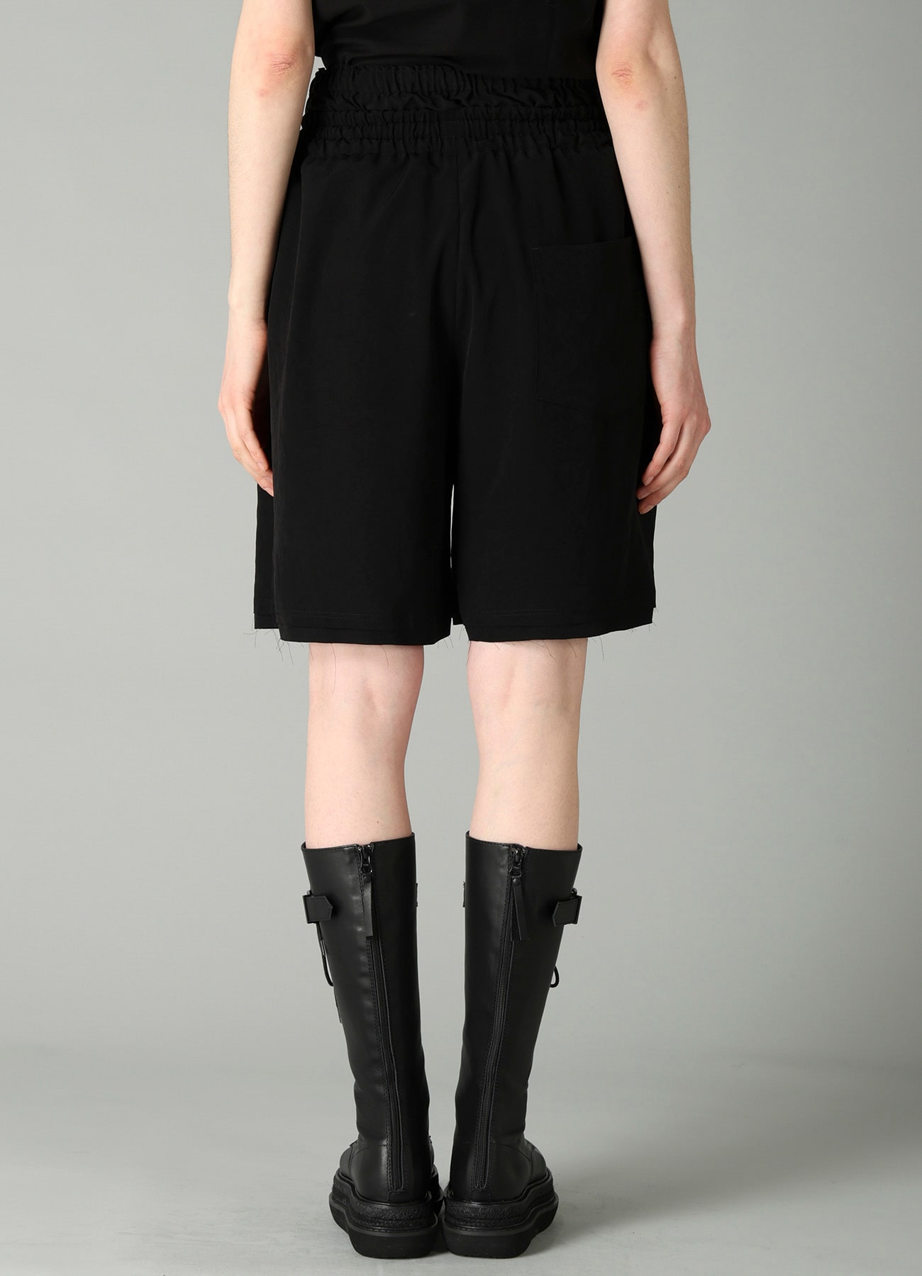 Ta/Pe CREPE DE CHINE DOUBLE WAIST SHORT PANTS