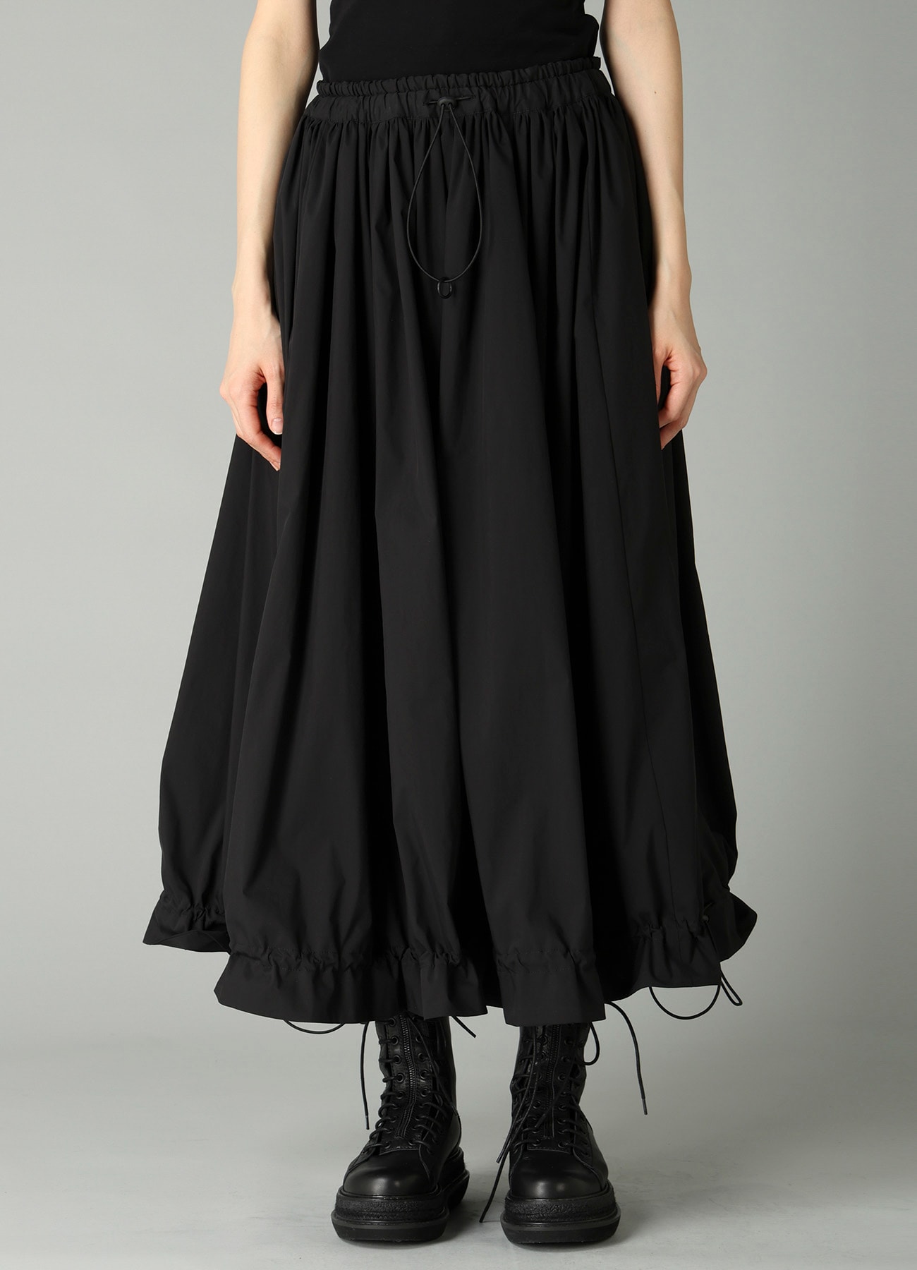 C/Pe WEATHER GATHERED SKIRT