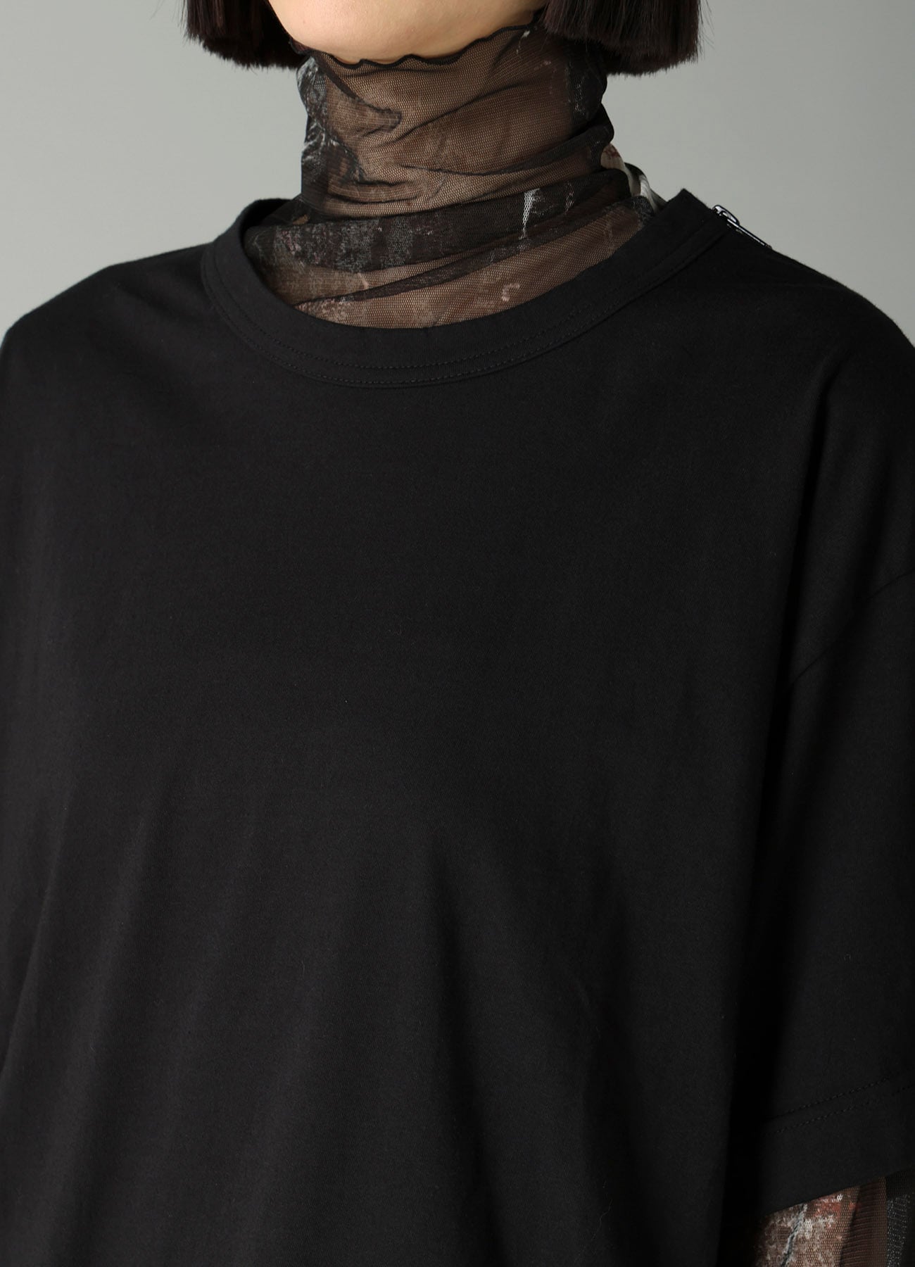 COMBED SINGLE JERSEY DOUBLE LAYERED HIGHNECK T