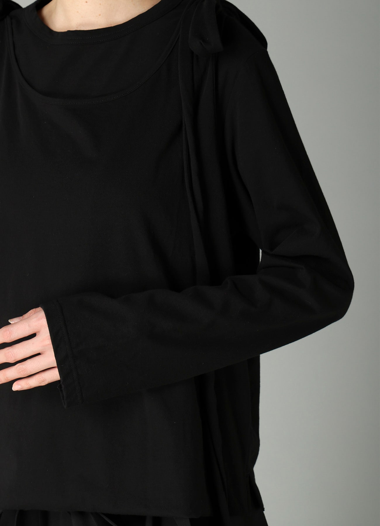 COTTON SINGLE JERSEY STRAP DETAIL T