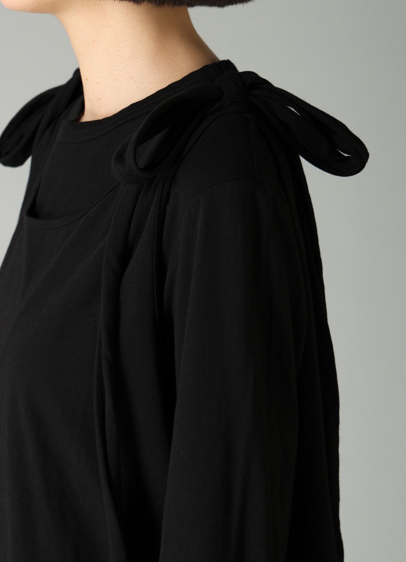 COTTON SINGLE JERSEY STRAP DETAIL T