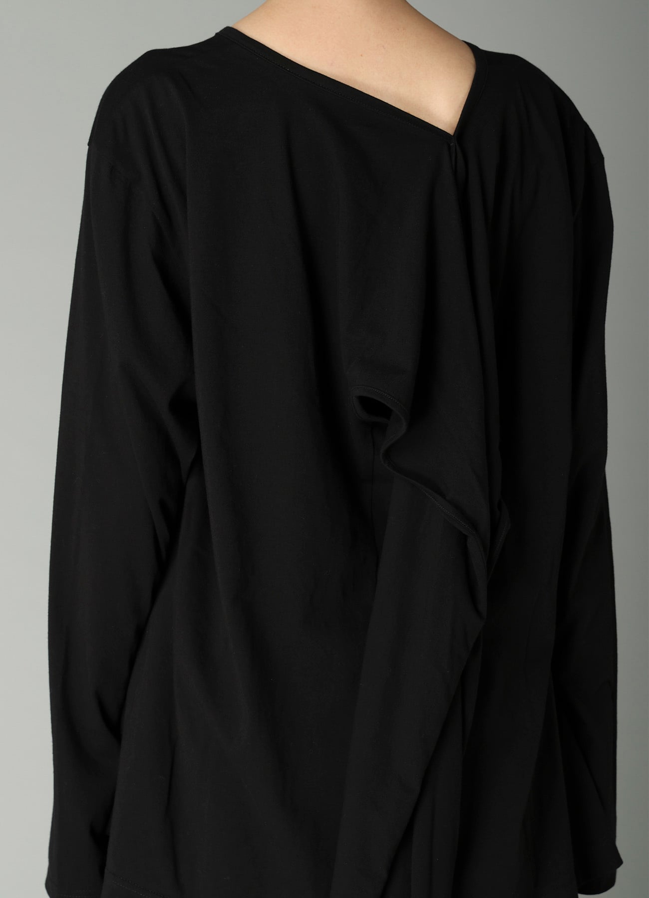 COTTON SINGLE JERSEY BACKSIDE DRAPE DETAIL T