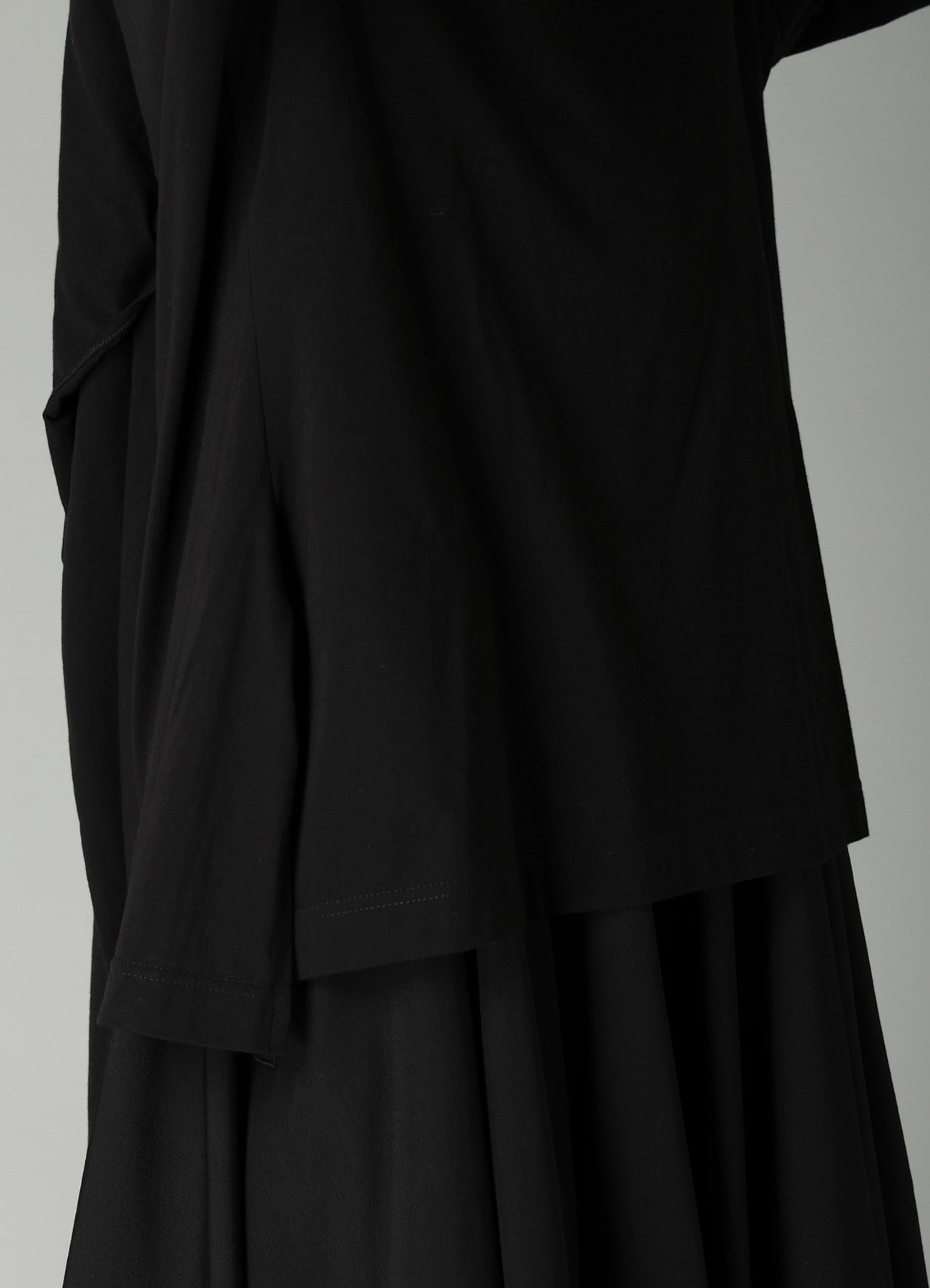 COTTON SINGLE JERSEY BACKSIDE DRAPE DETAIL T