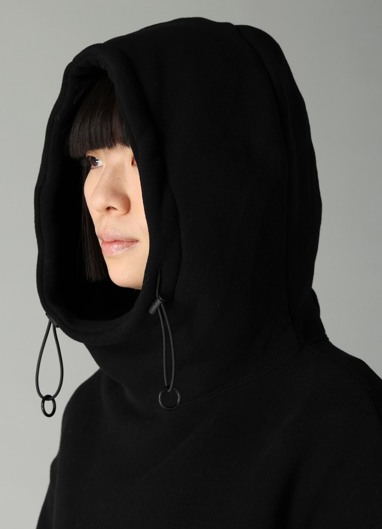 Liy/C BRUSHED FRENCH TERRY PULLOVER HIGHNECK HOODIE