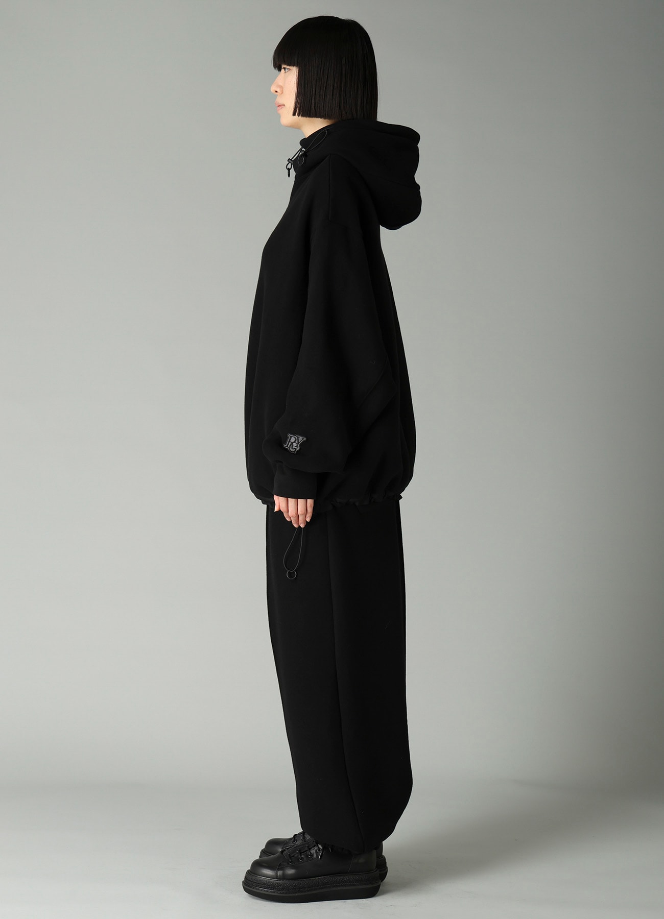 Liy/C BRUSHED FRENCH TERRY PULLOVER HIGHNECK HOODIE
