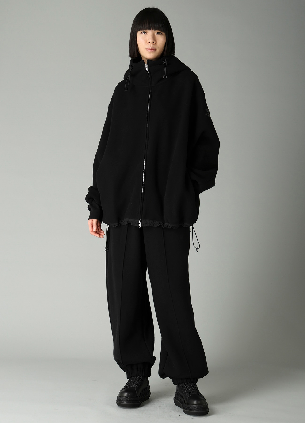 Liy/C BRUSHED FRENCH TERRY HIGHNECK HOODIE