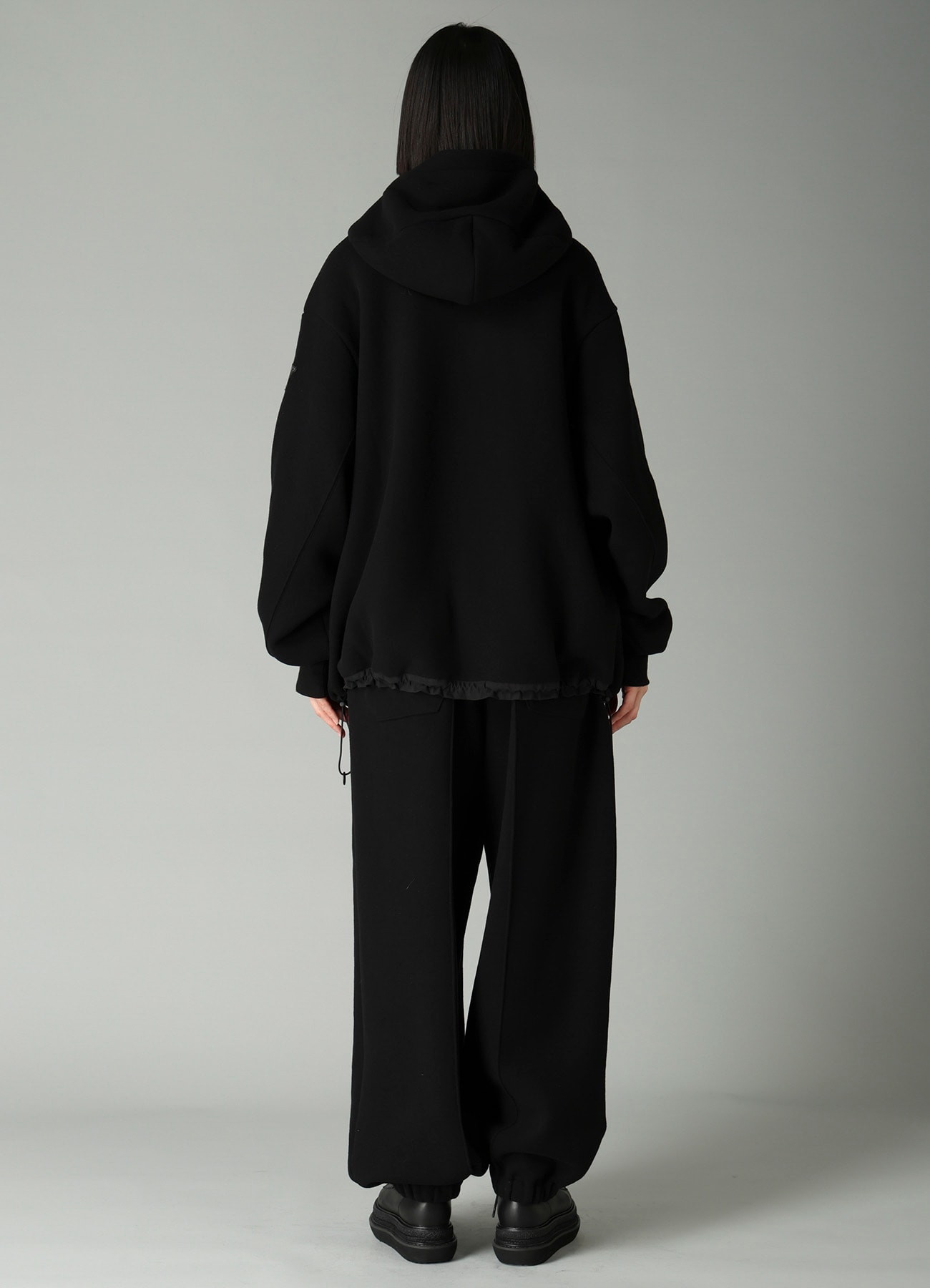 Liy/C BRUSHED FRENCH TERRY HIGHNECK HOODIE
