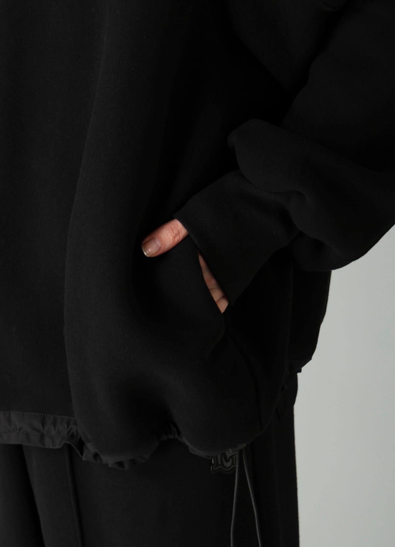 Liy/C BRUSHED FRENCH TERRY HIGHNECK HOODIE