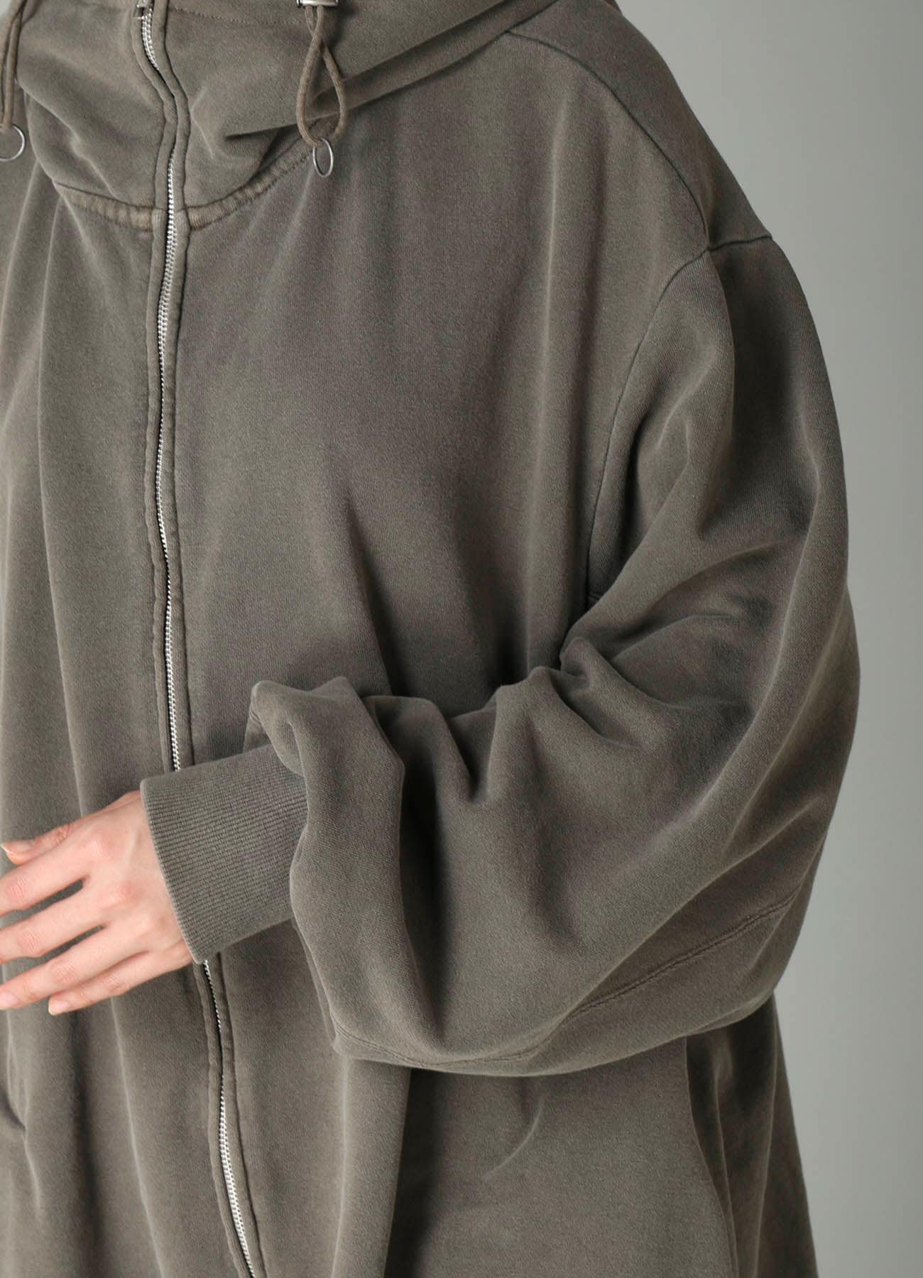 30/10 FRENCH TERRY HIGH NECK HOODIE