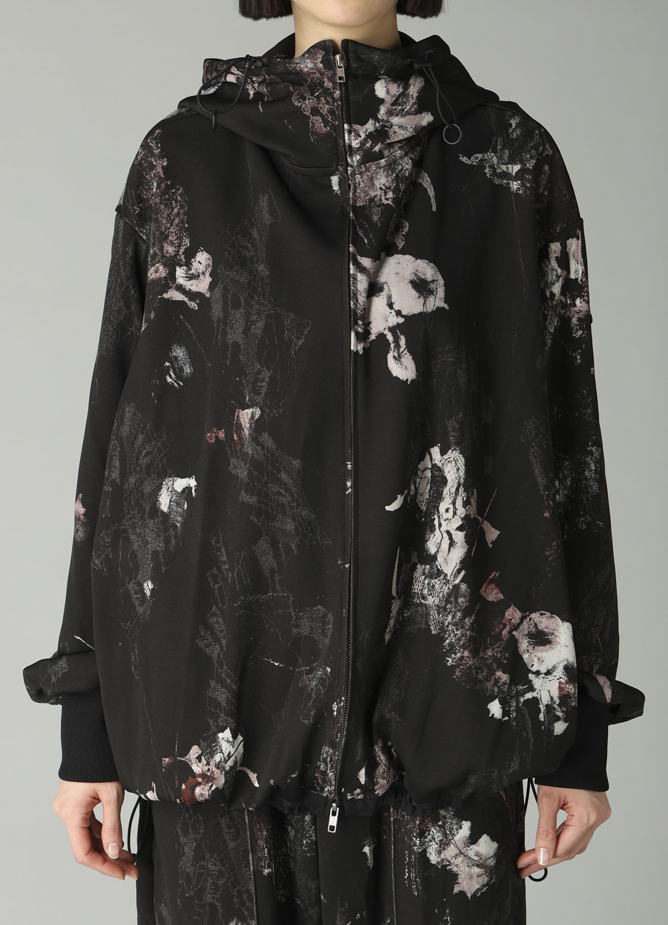 LACE FLOWER PT HIGHNECK HOODIE