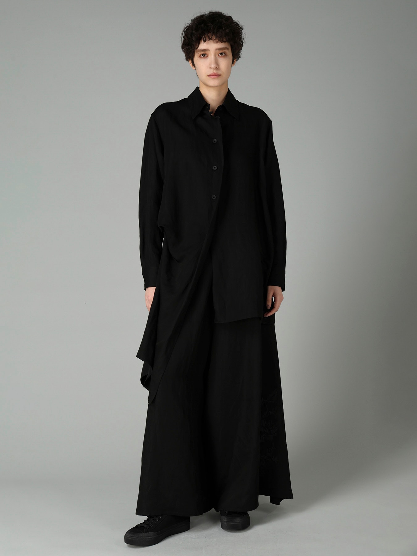 Li/Cu TWILL TUCK&DRAPE BLOUSE