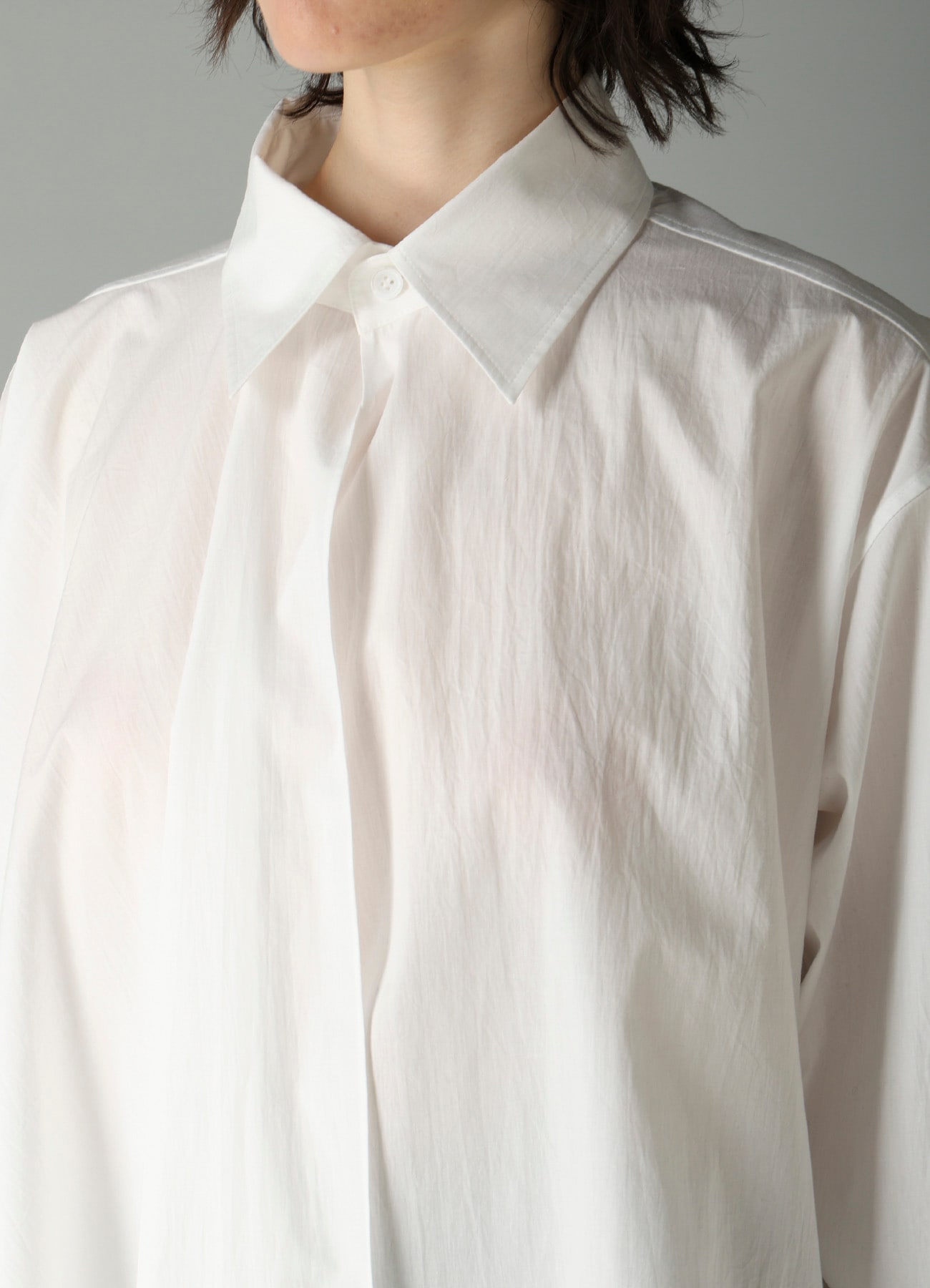 BROAD R LONG ASYMMETRIC BLOUSE