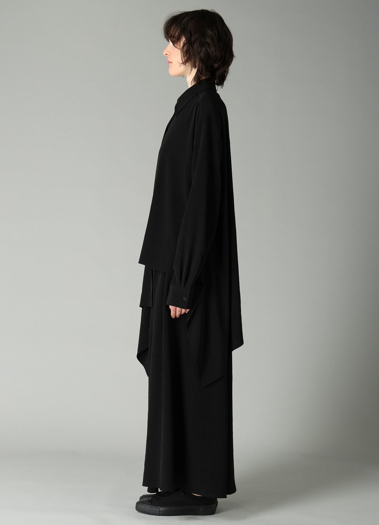 Ta/Pe CREPE DE CHINE R LONG ASYMMETRIC BLOUSE