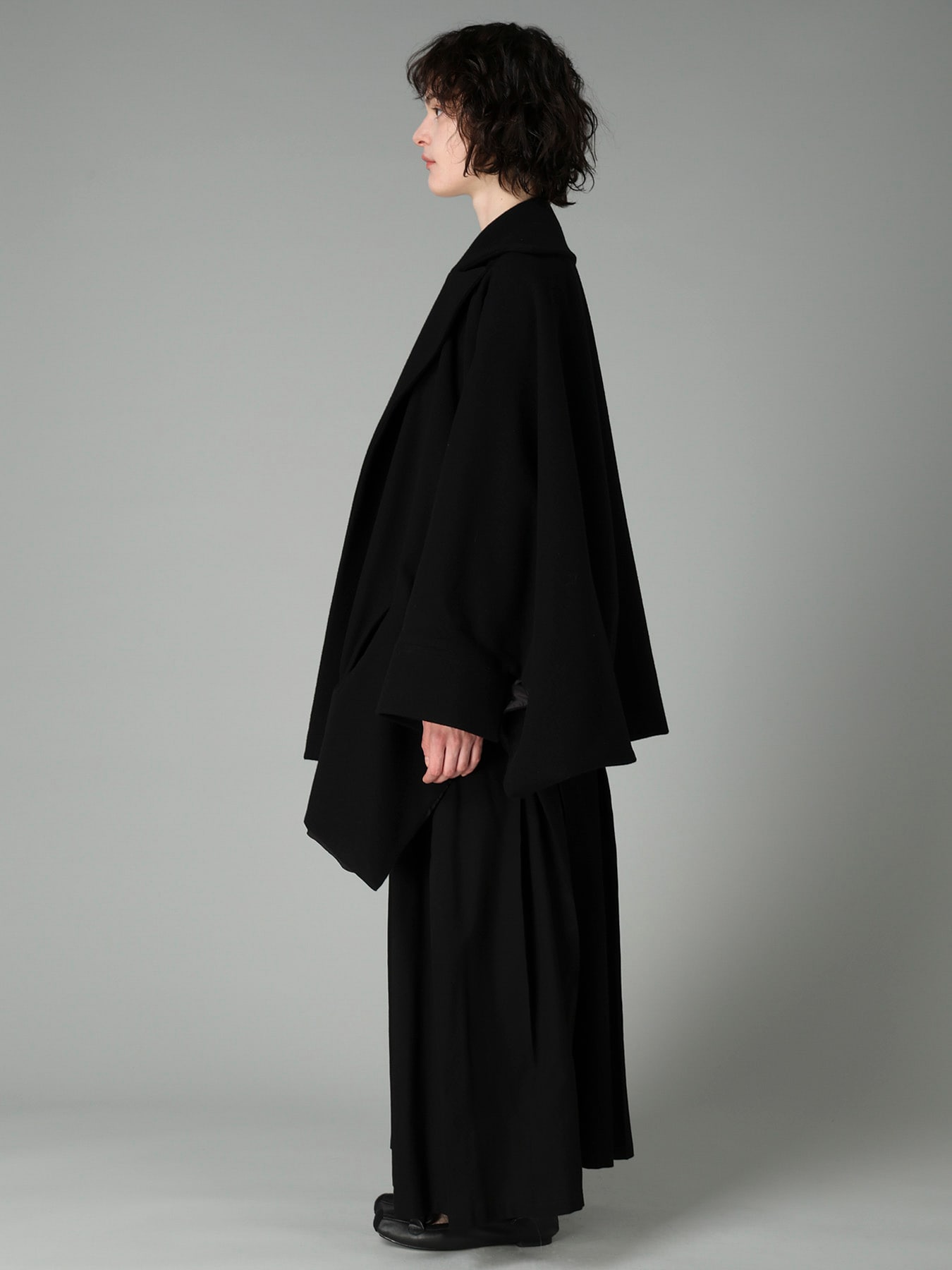 AIRY MOSSER CUFFS POINT COAT