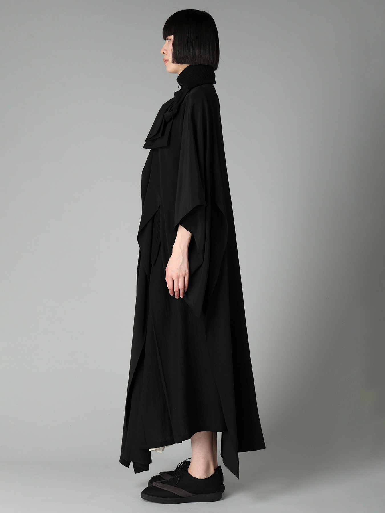 16MOMME DE CHINE KNIT COMBI KIMONO COAT