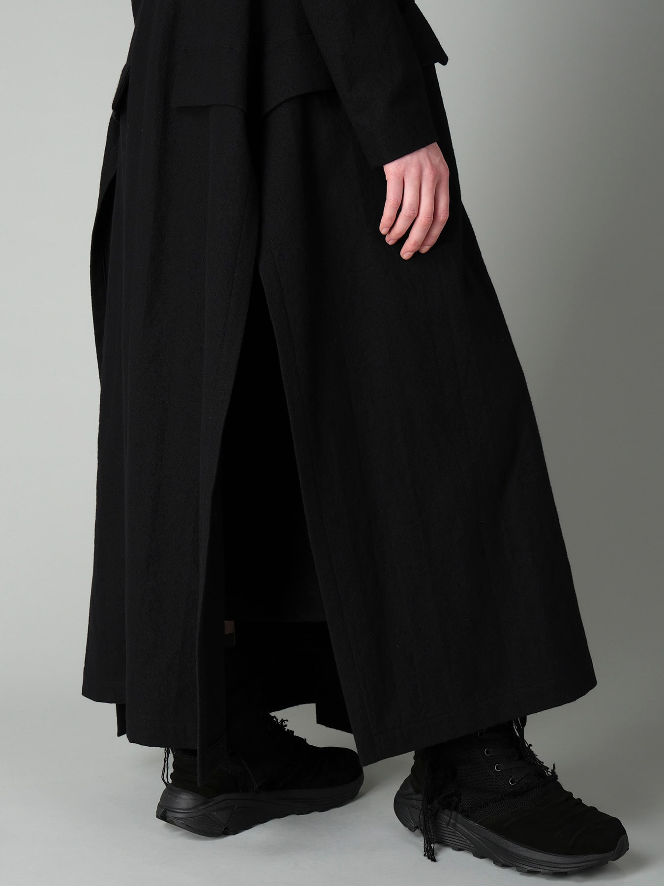 MILLED GABARDINE PEAKED FLARE LONG COAT
