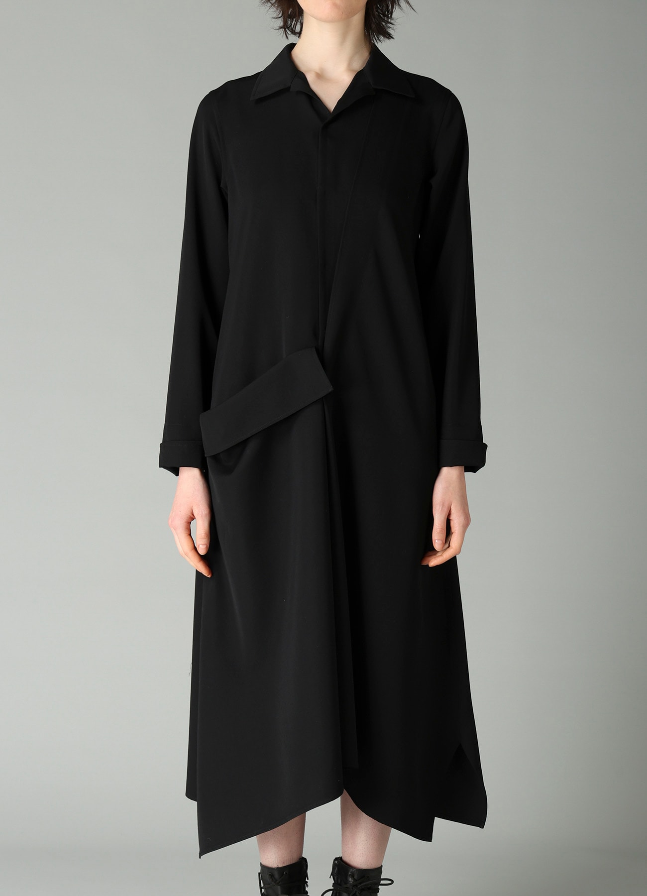 GABARDINE R DRAPE DETAIL SHIRT DRESS