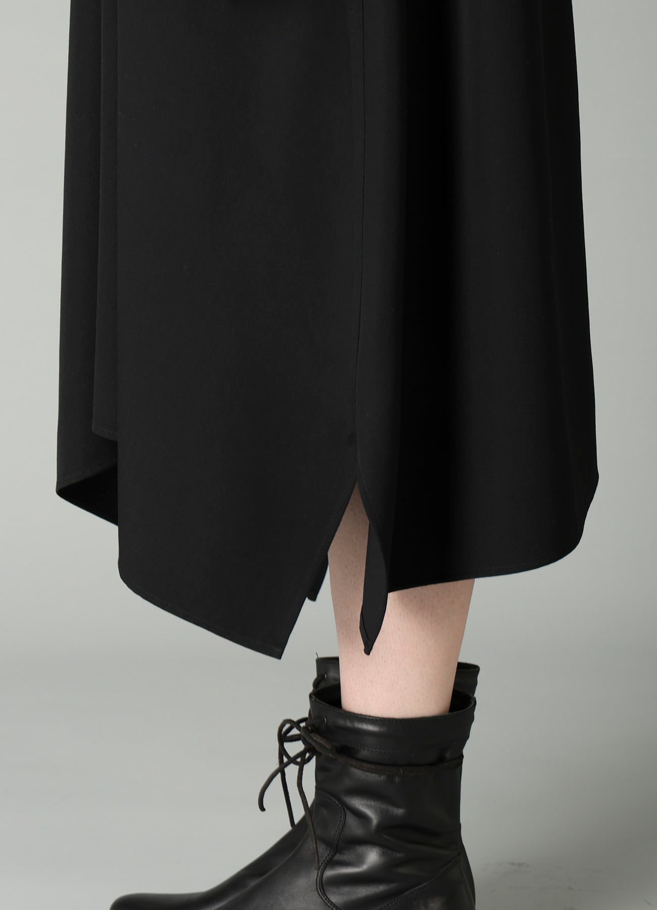 GABARDINE R DRAPE DETAIL SHIRT DRESS