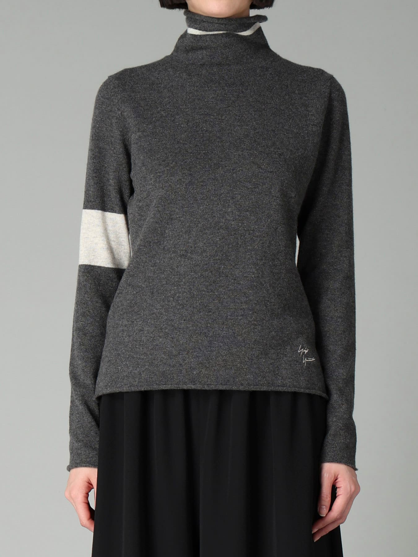 EMBROIDERY LINE YY SIGNATURE HIGHNECK PO