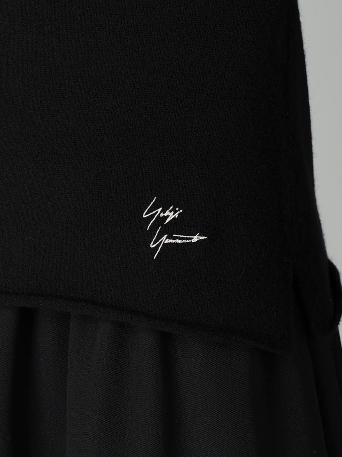 EMBROIDERY LINE YY SIGNATURE HIGHNECK PO