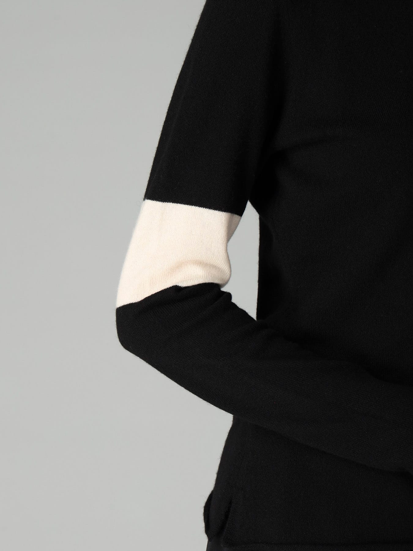 EMBROIDERY LINE YY SIGNATURE HIGHNECK PO