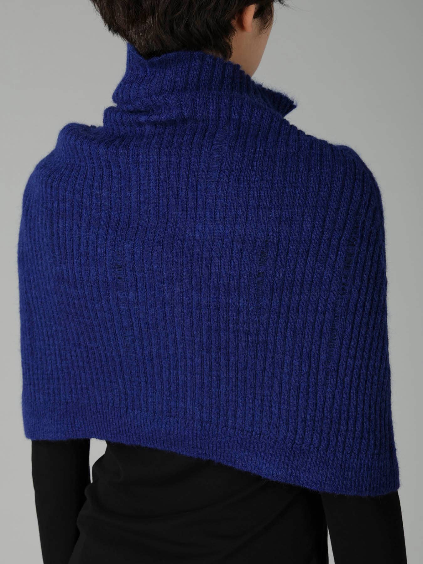 RIB KNIT CAPE