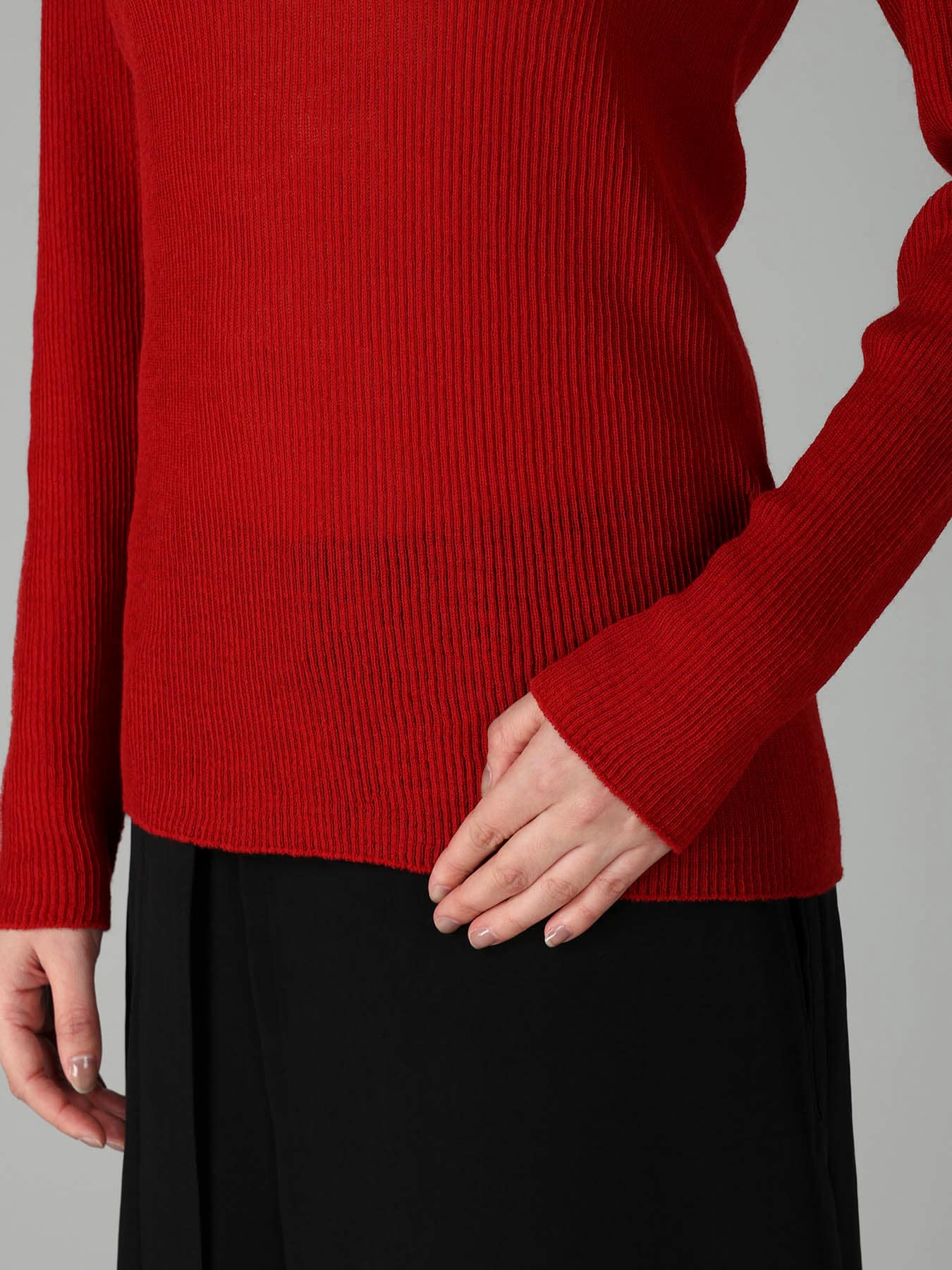 RIB ROUND NECK PULLOVER