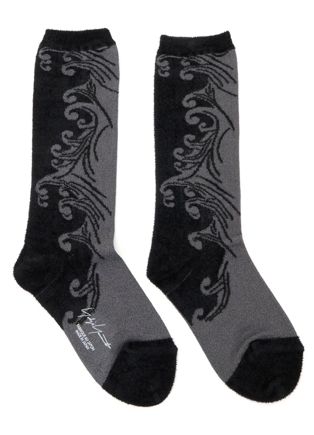 ACNY/CHENILLE YARN WAVE SOCKS