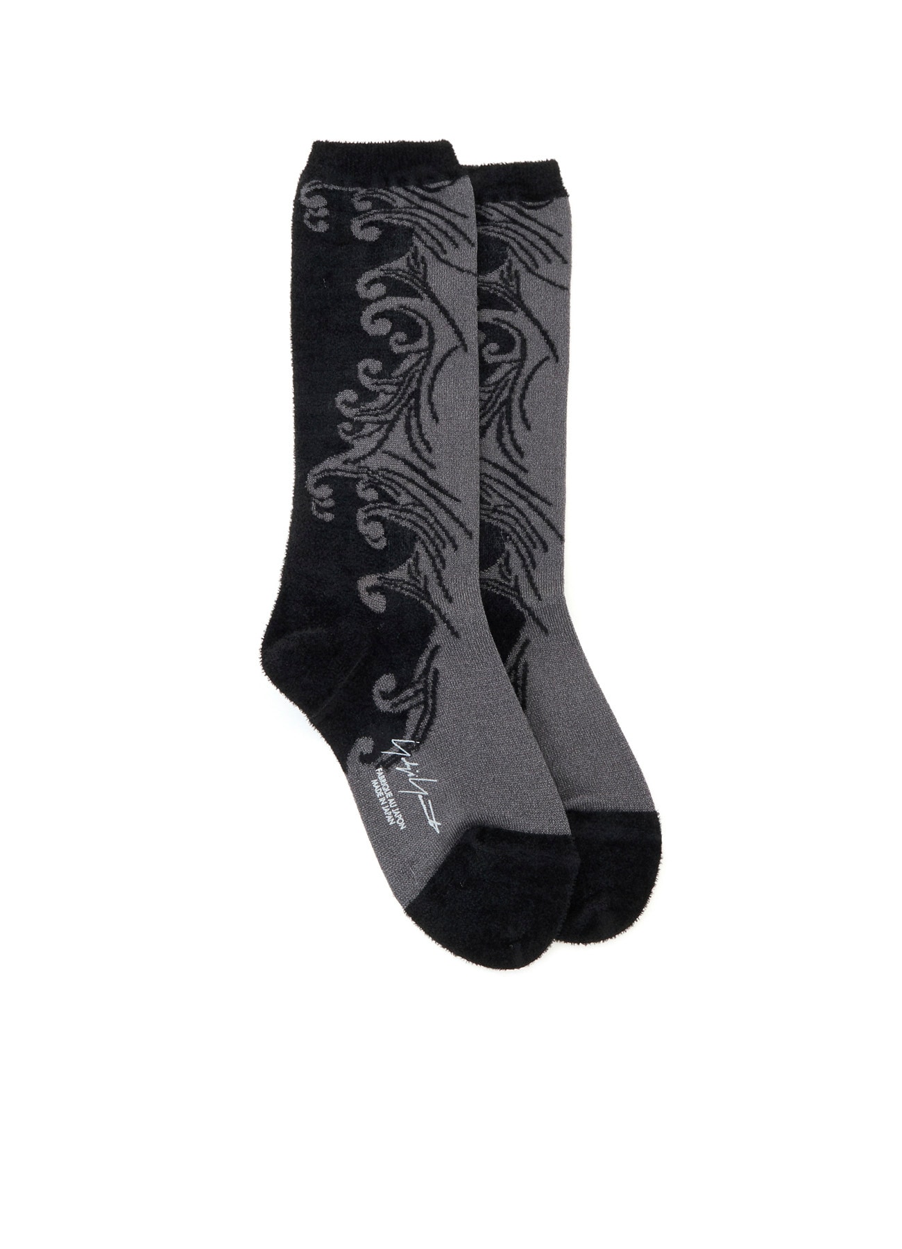 ACNY/CHENILLE YARN WAVE SOCKS