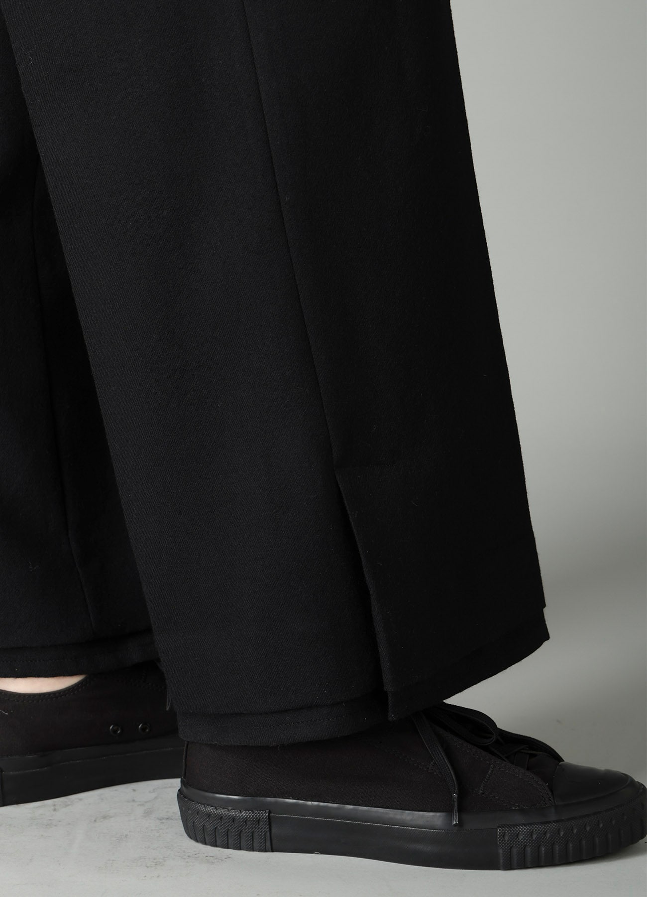 W/SAXONY S VENT WIDE PANTS