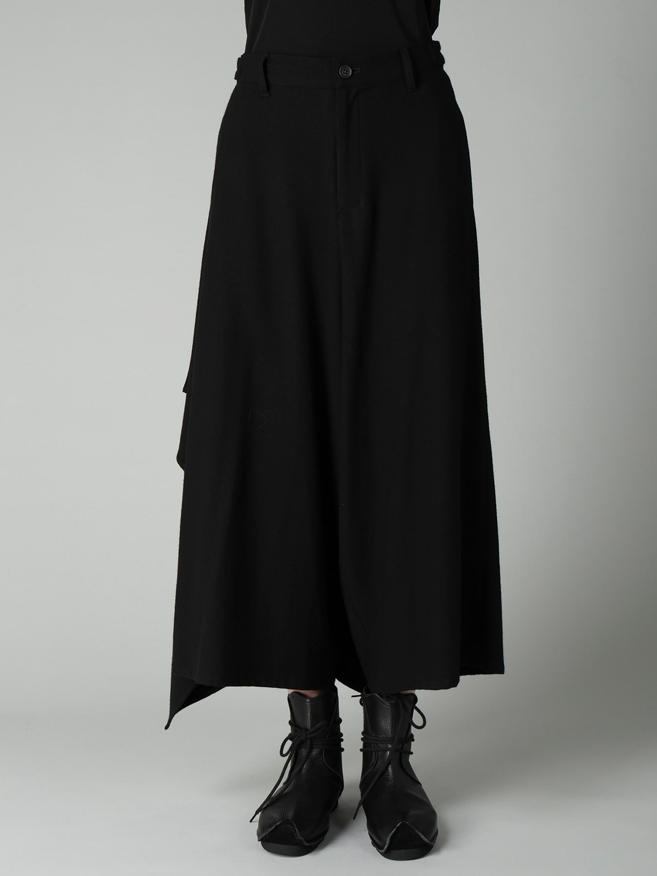 FLANNEL B DRAPED PANTS