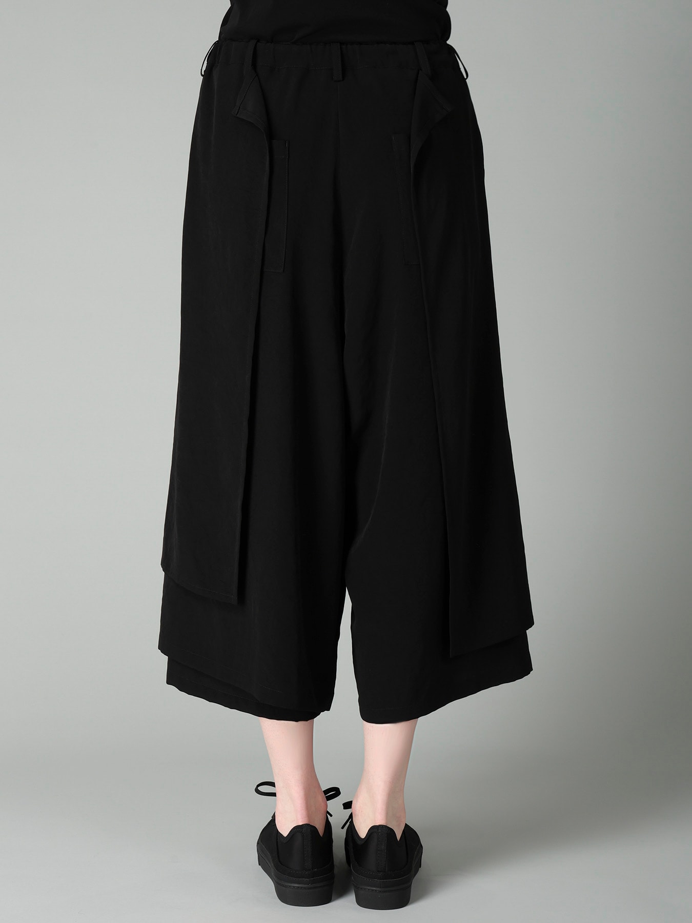 Ta/Pe CREPE DE CHINE F BUTTON WRAP PANTS
