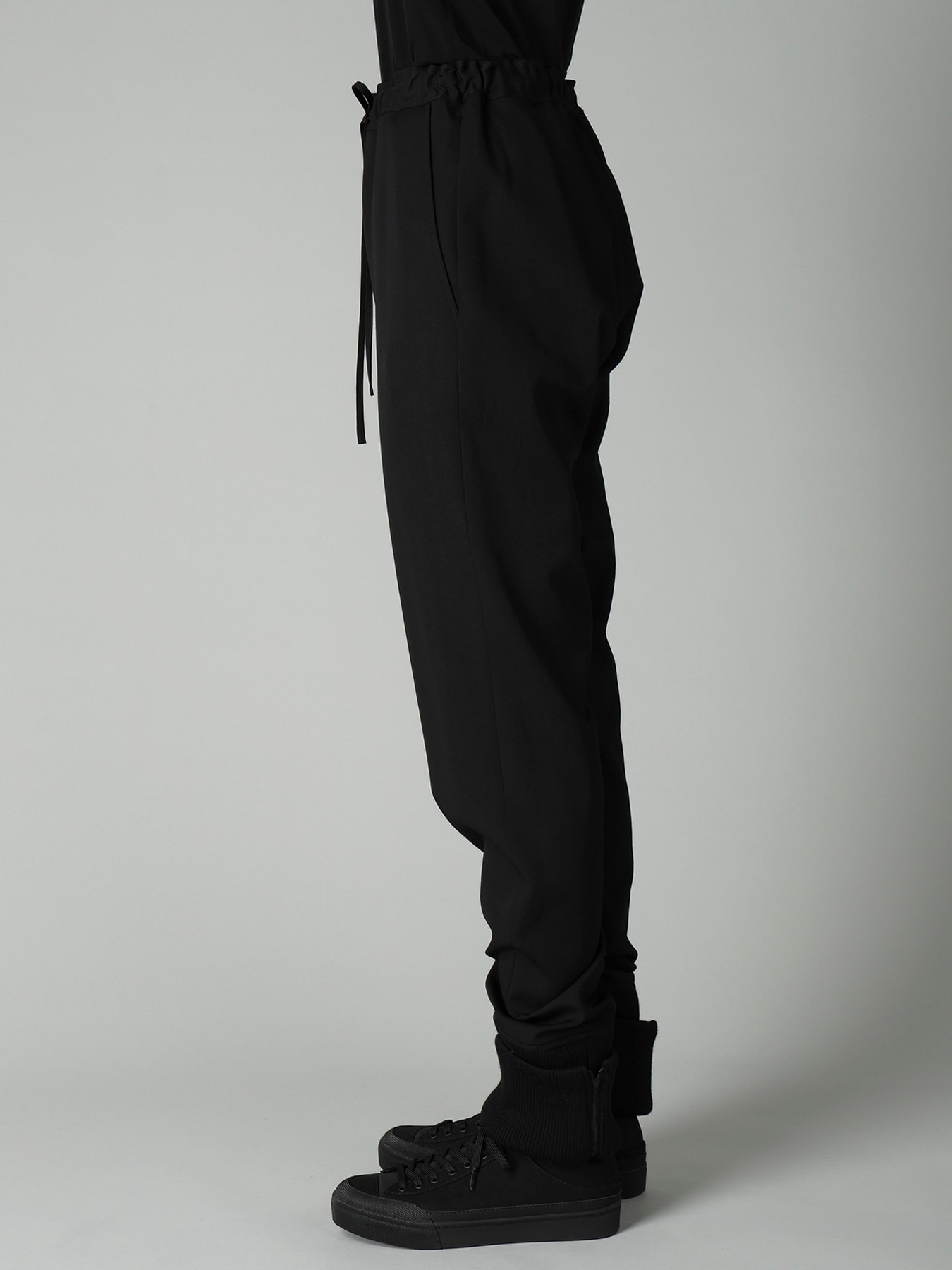 GABARDINE RIBBED HEM PANTS