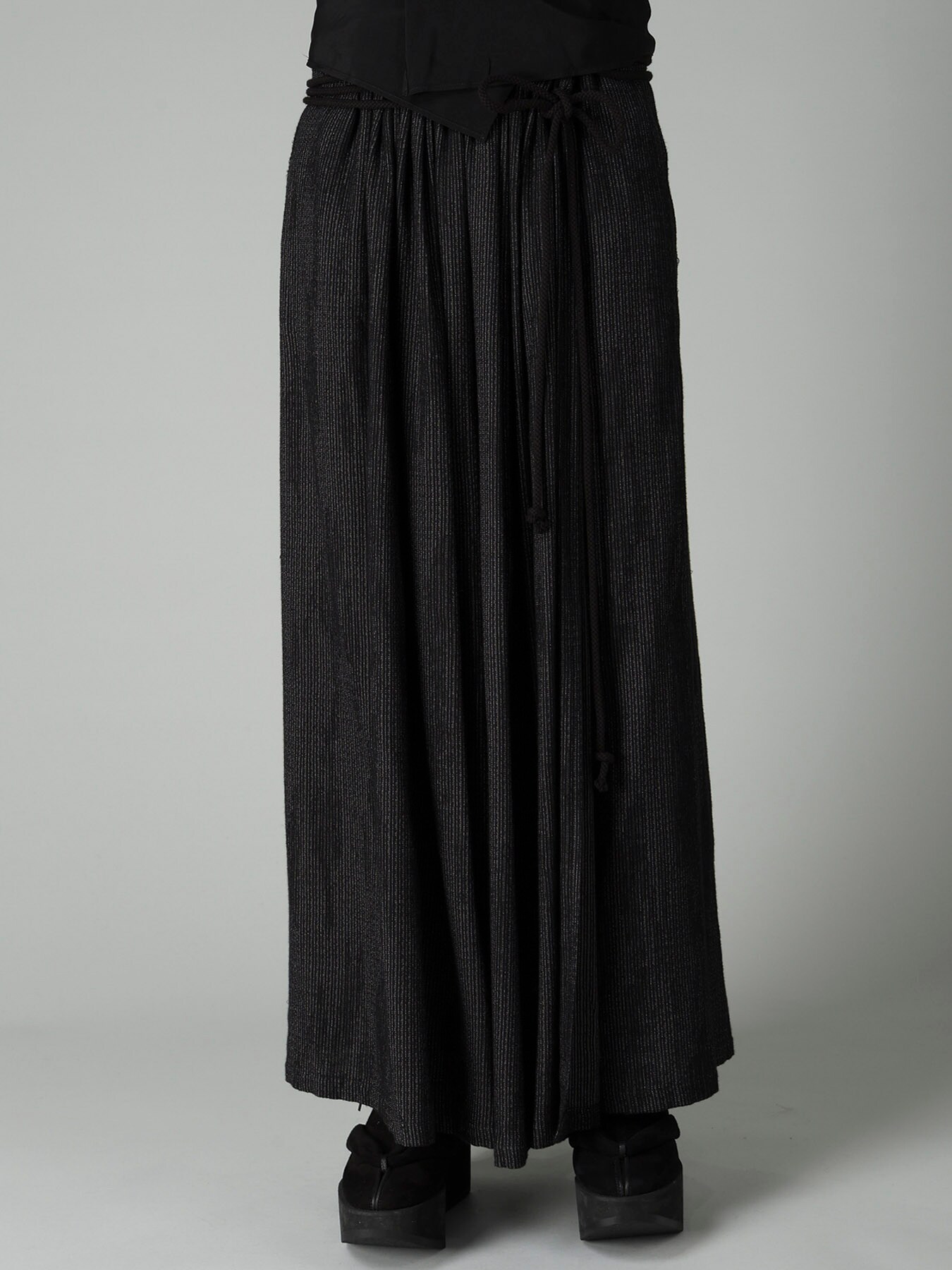 DOUBLE LAYER STRIPE GATHERED WRAP SKIRT