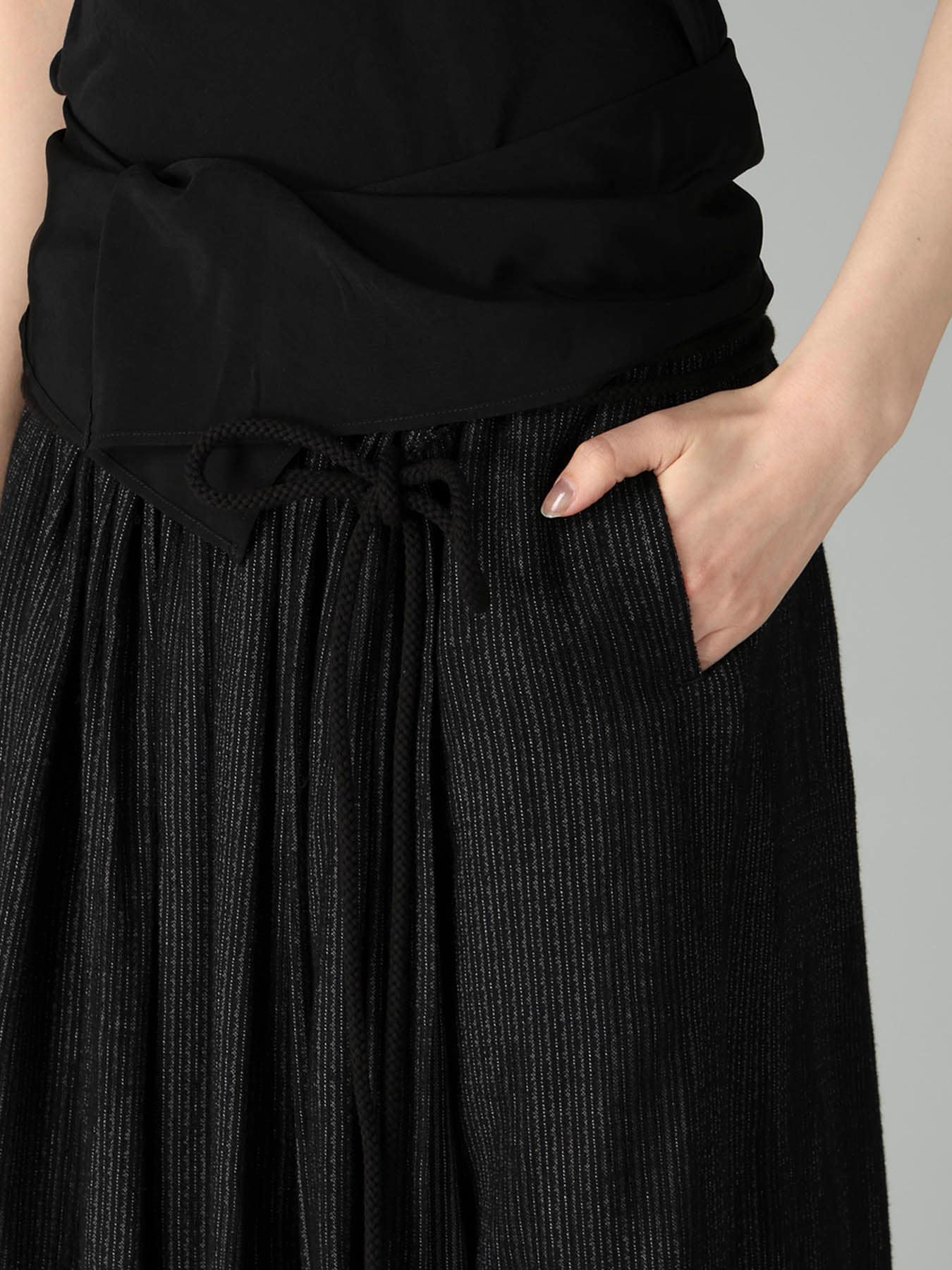 DOUBLE LAYER STRIPE GATHERED WRAP SKIRT
