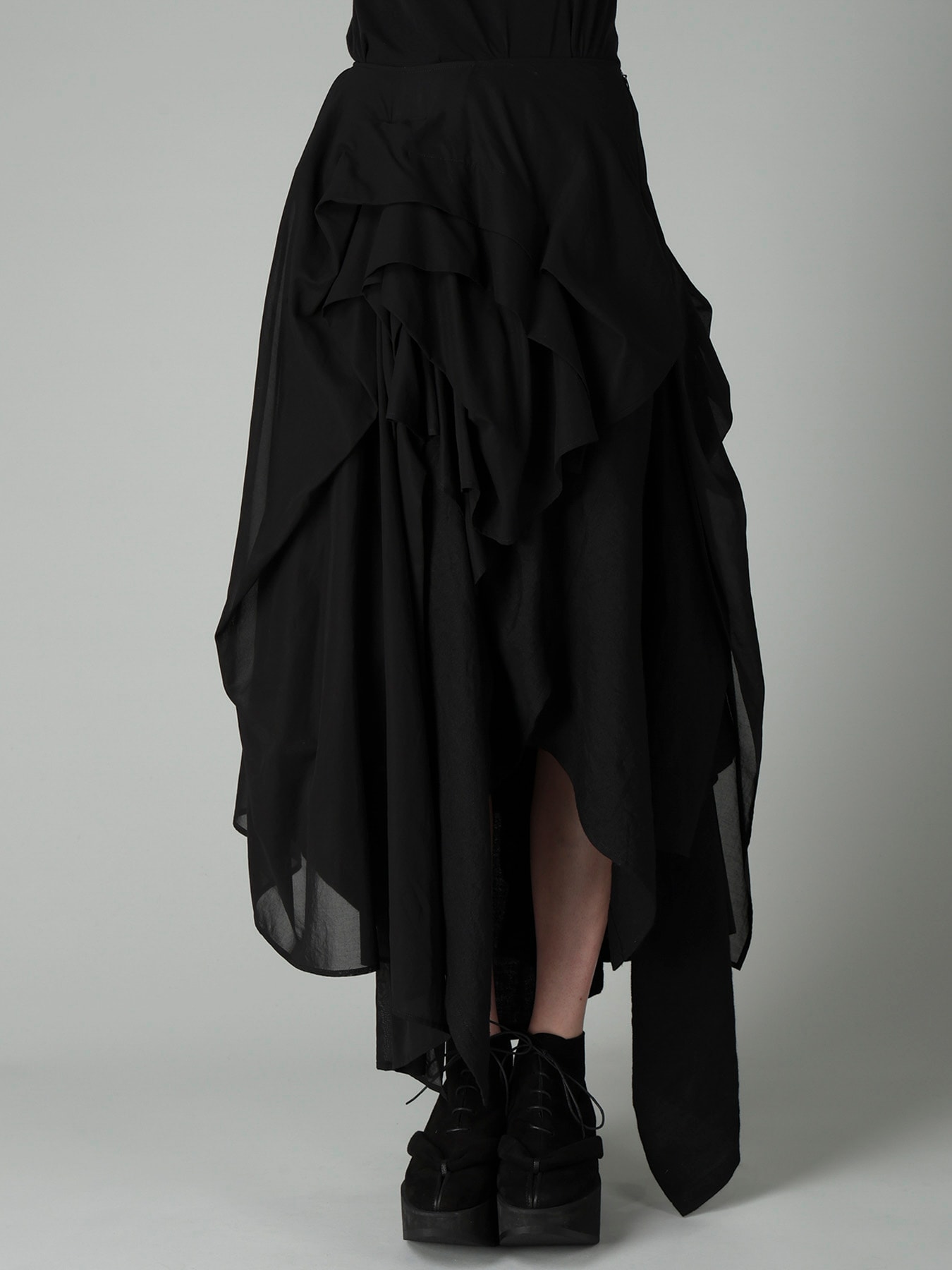 W/Li TWILL TUCKED VOLUMINOUS SKIRT