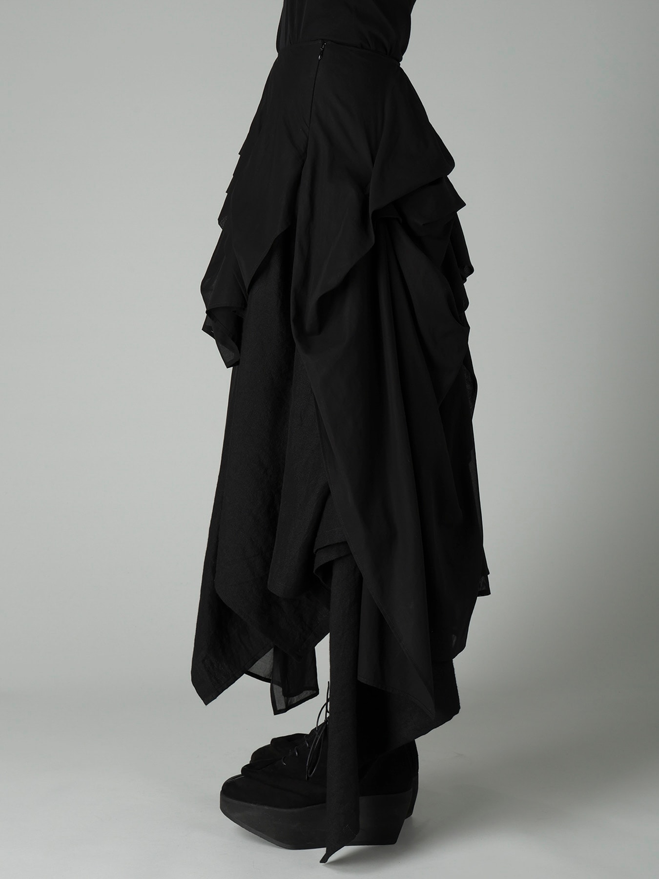W/Li TWILL TUCKED VOLUMINOUS SKIRT