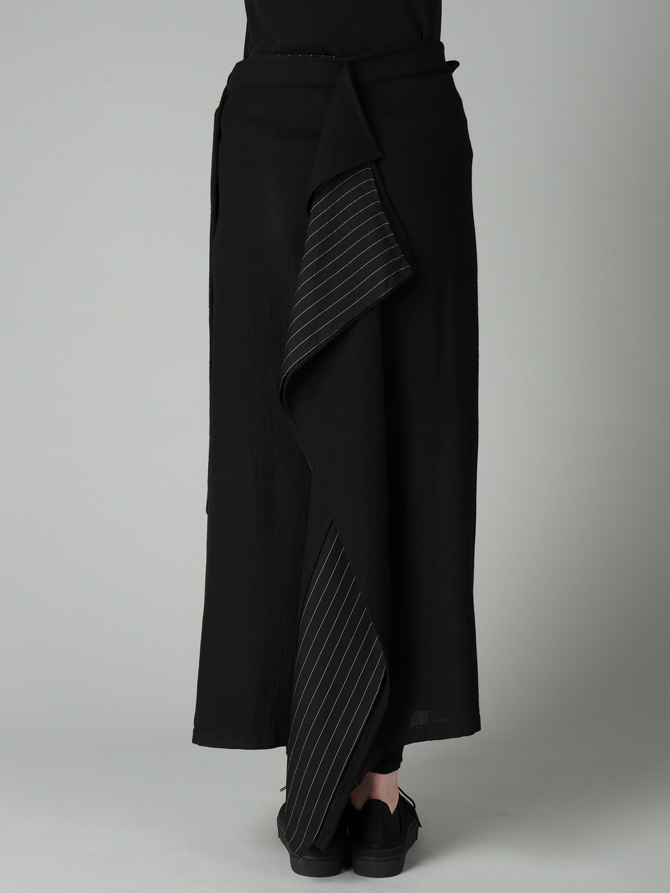 SOFT WOOL L DOUBLE LAYERED SKIRT