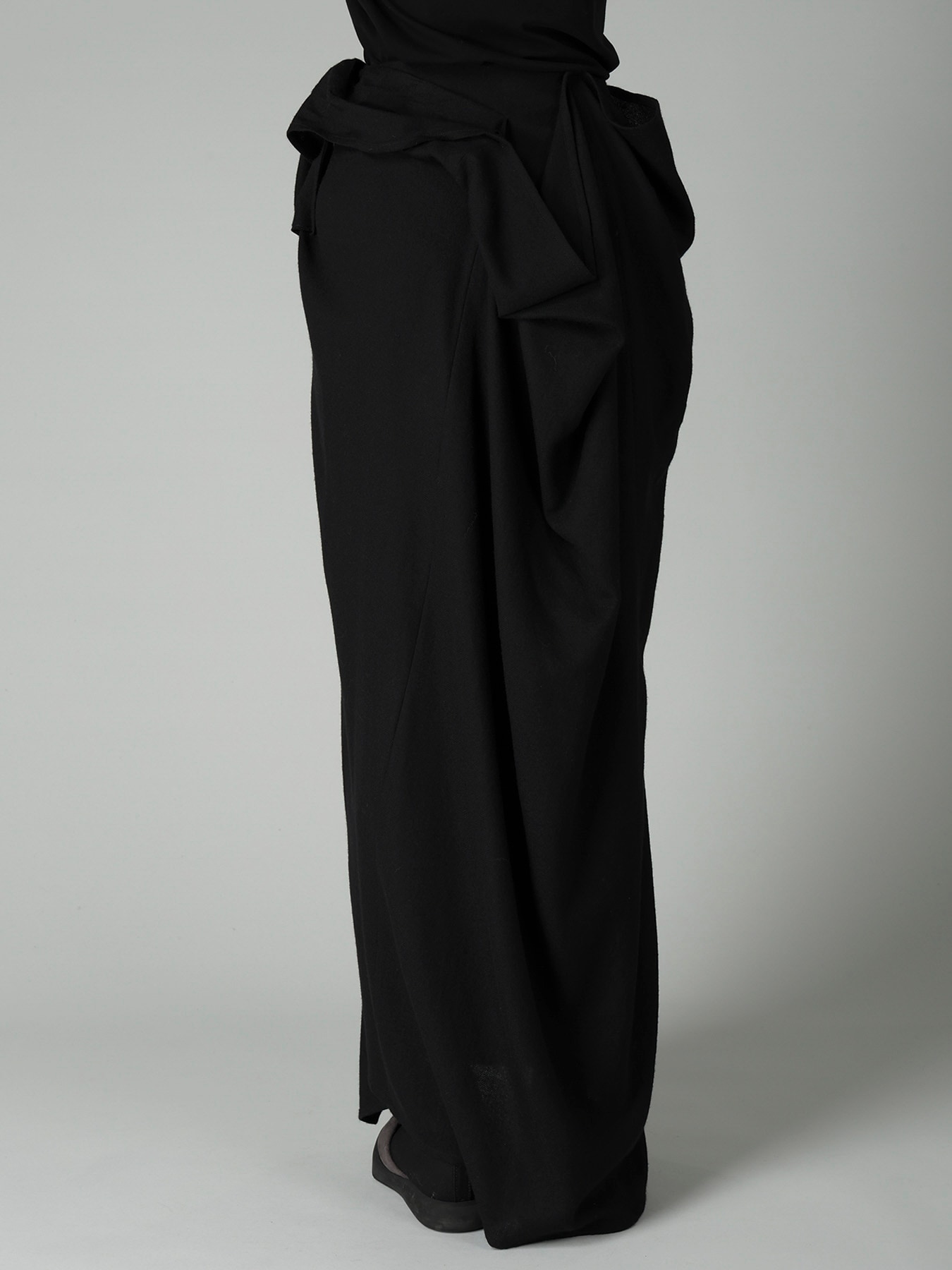 2/72 WOOL VIYELLA F DRAPED WRAP SKIRT
