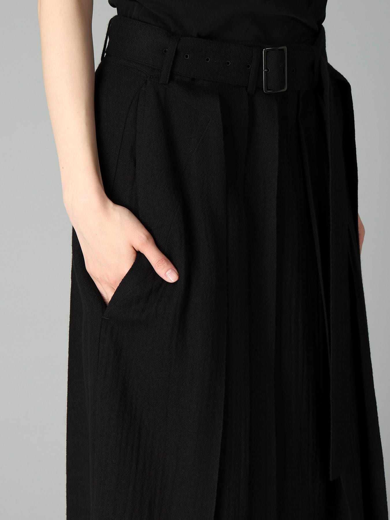 SOFT WOOL HAKAMA SKIRT