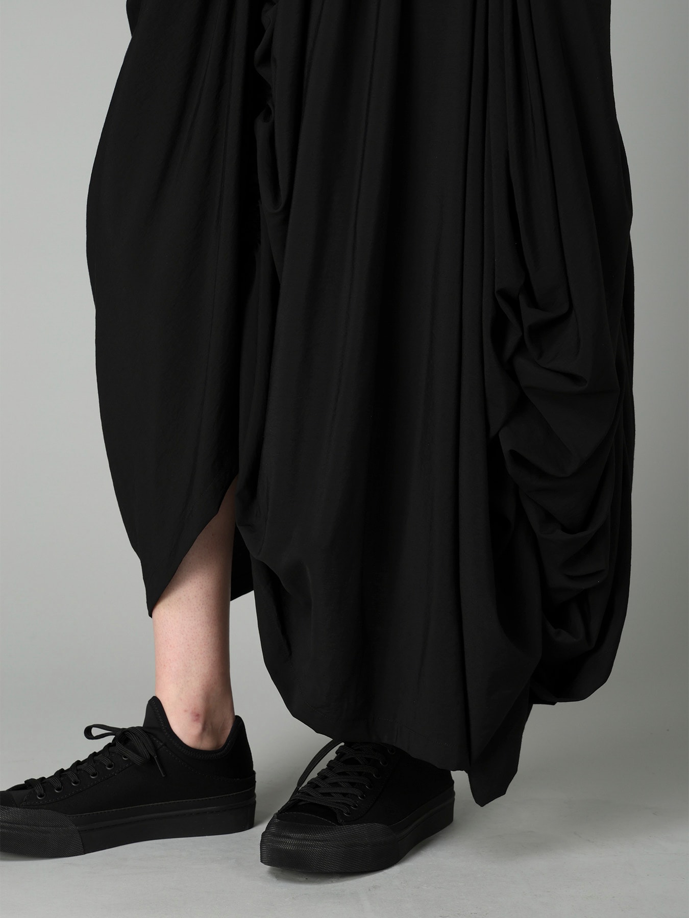 Ry/Si/Ny VOILE PANELED GATHER SKIRT
