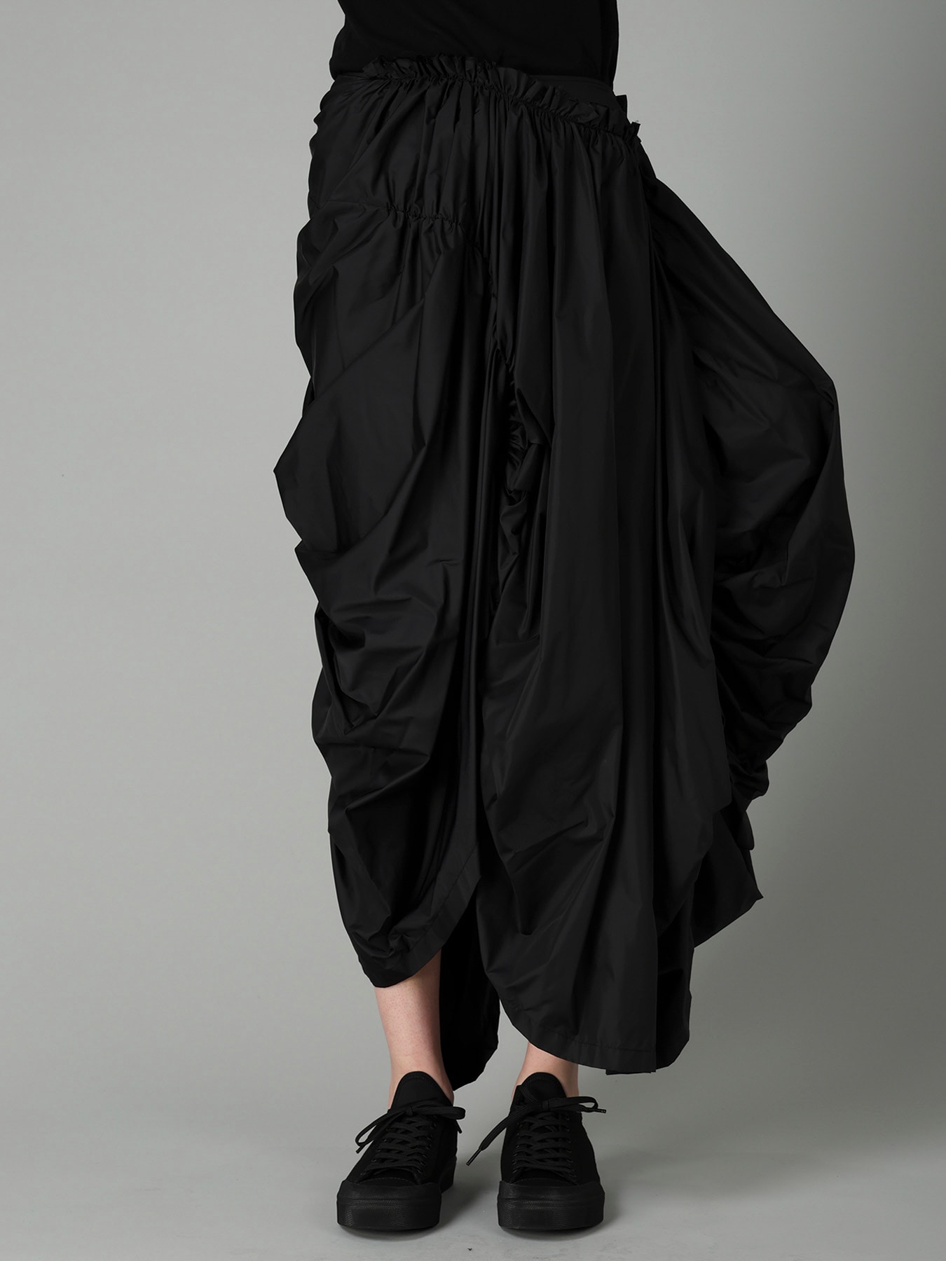 Ny TAFFETA PANELED GATHER SKIRT