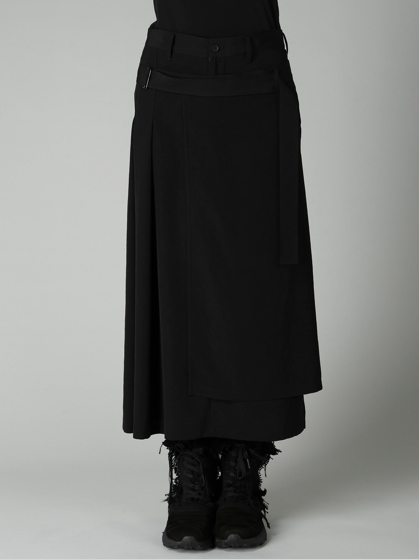 Ta/Pe CREPE DE CHINE R PLEATS DOUBLE LAYERED SKIRT