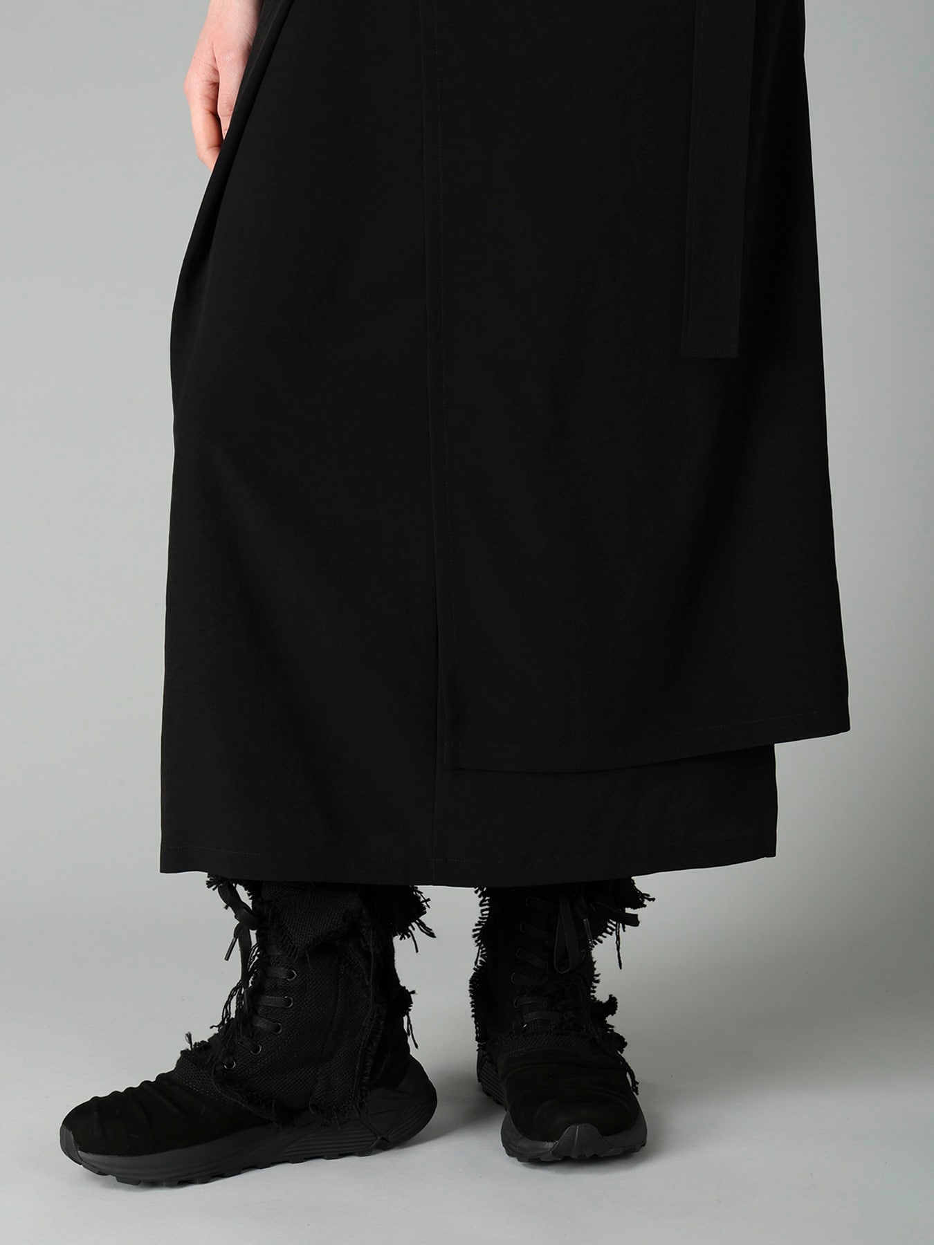 Ta/Pe CREPE DE CHINE R PLEATS DOUBLE LAYERED SKIRT