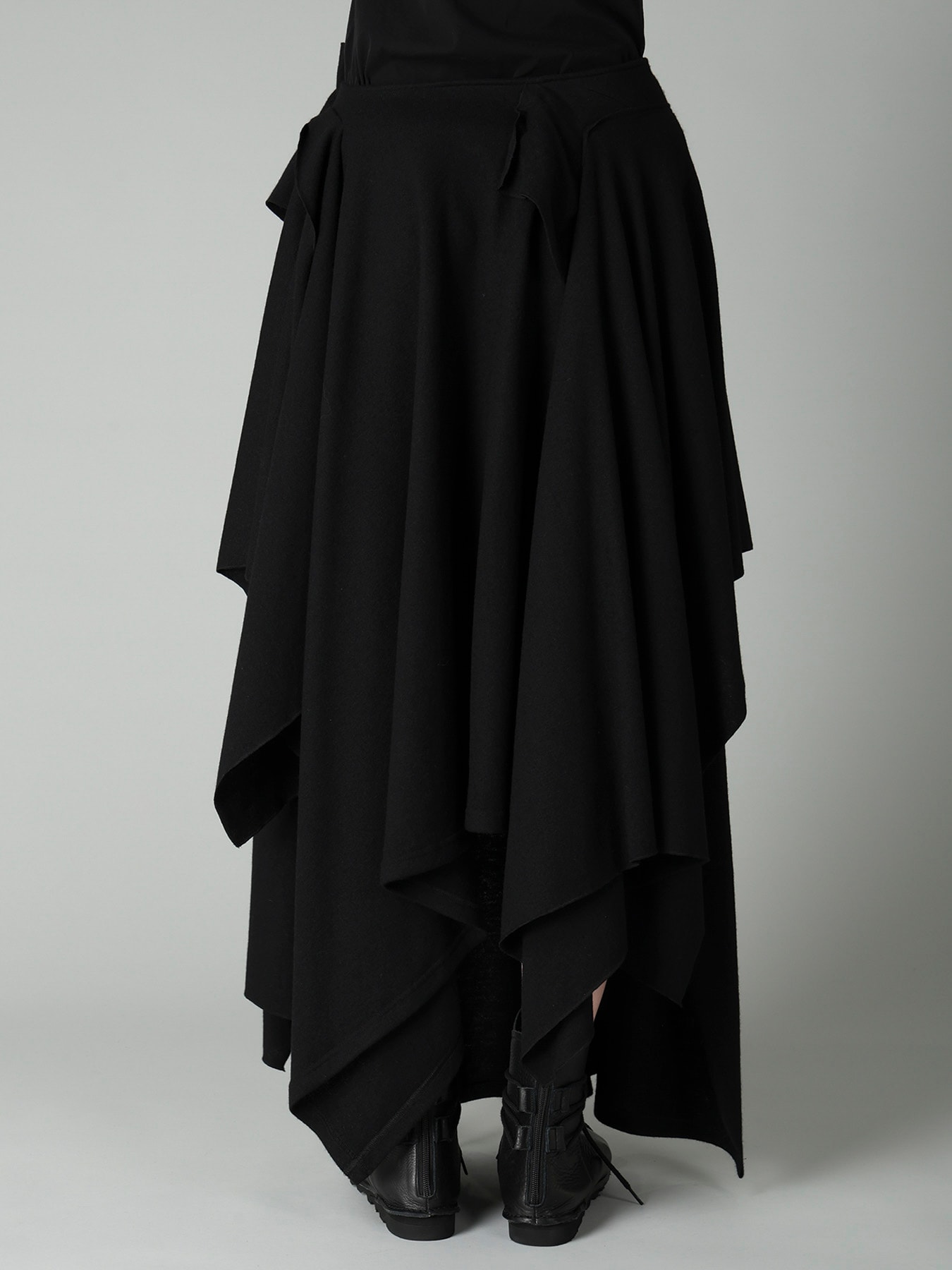 SOFT WOOLEN 1/14 SINGLE DRAPED SKIRT