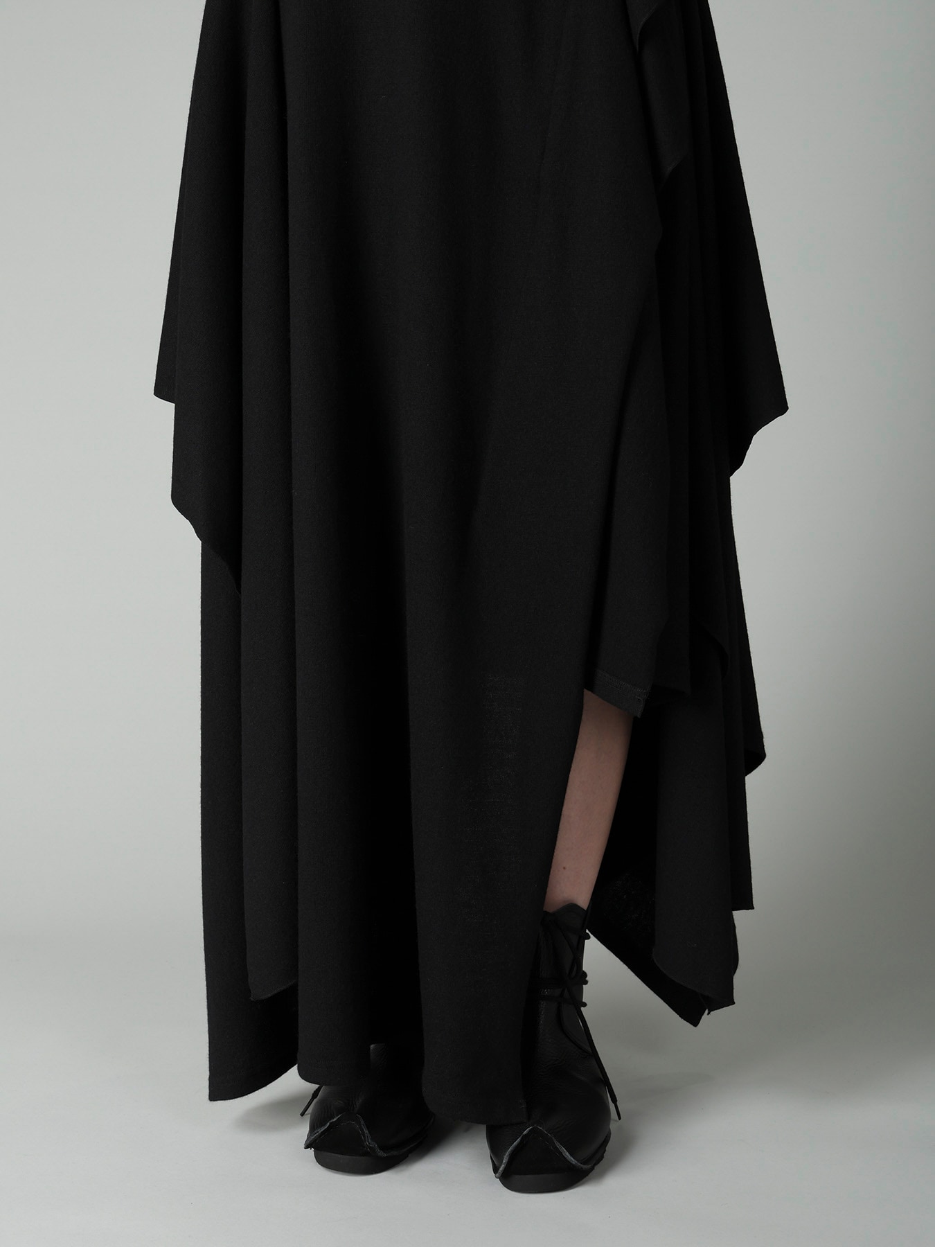 SOFT WOOLEN 1/14 SINGLE DRAPED SKIRT