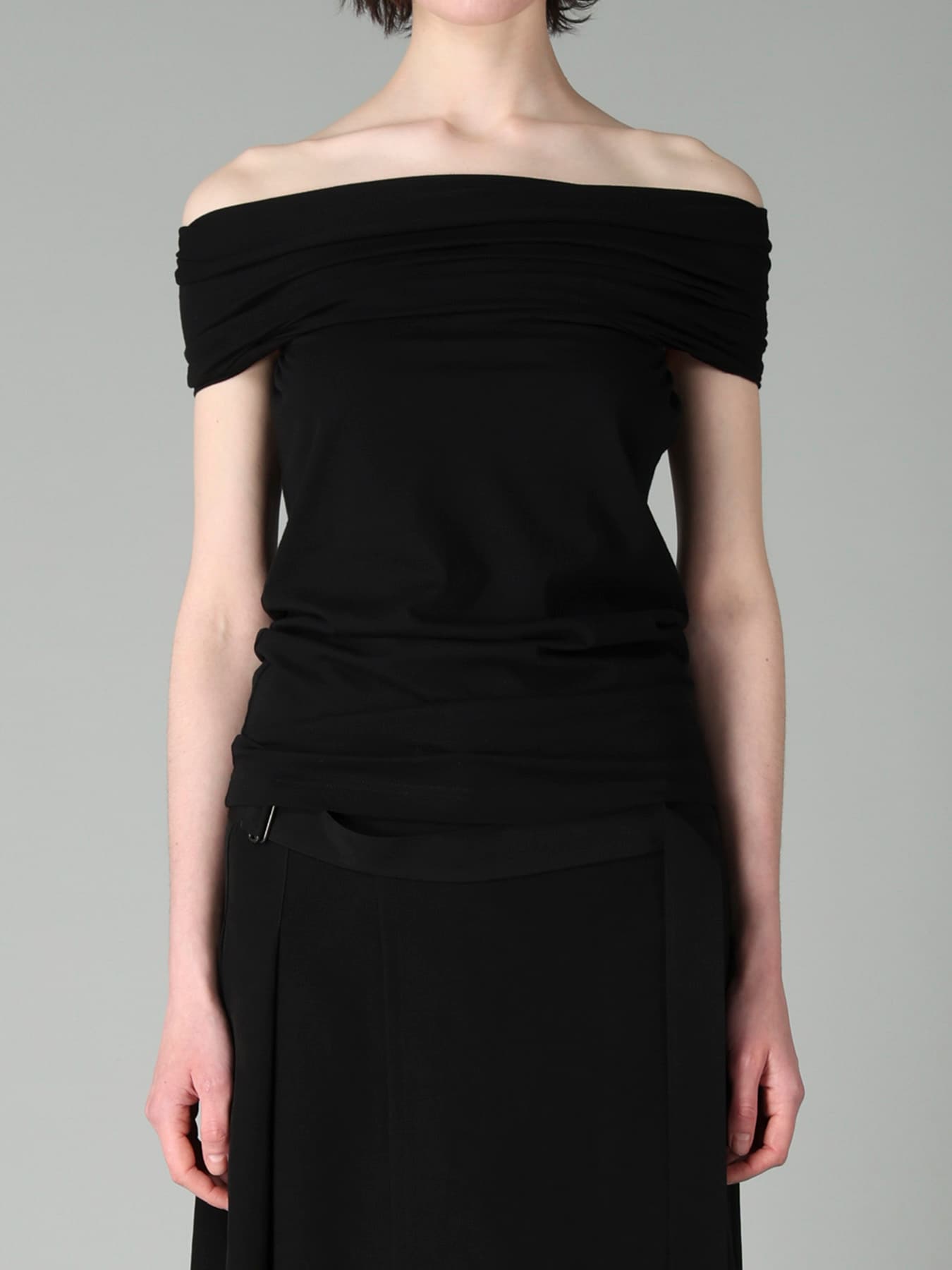 30/-COTTON SINGLE JERSEY OFF-SHOULDER TOP