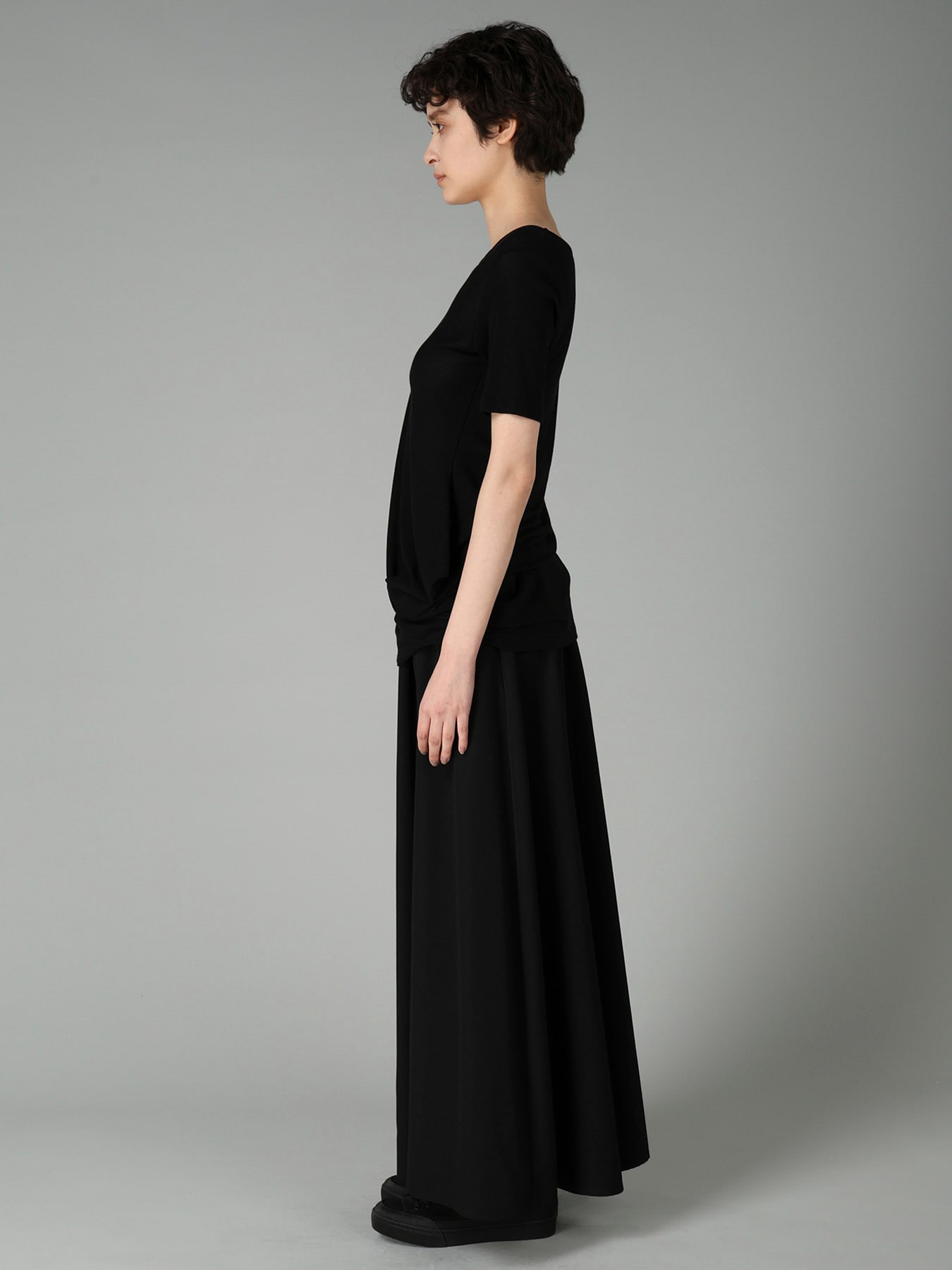 HIGH TWISTED RIB WAIST GATHERED SHORT SLV T