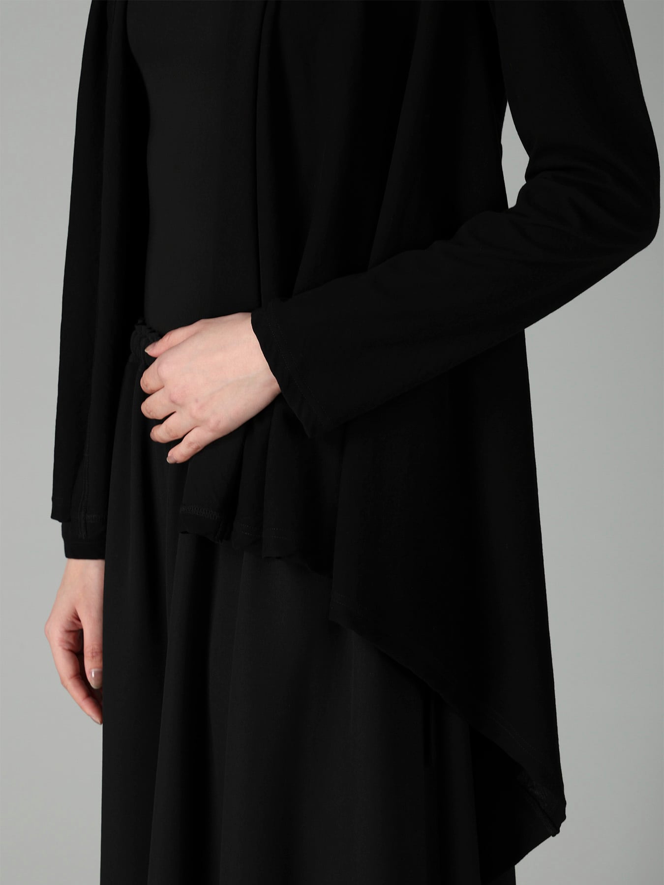 HIGH TWISTED SINGLE JERSEY SHOULDER GUSSET CARDIGAN