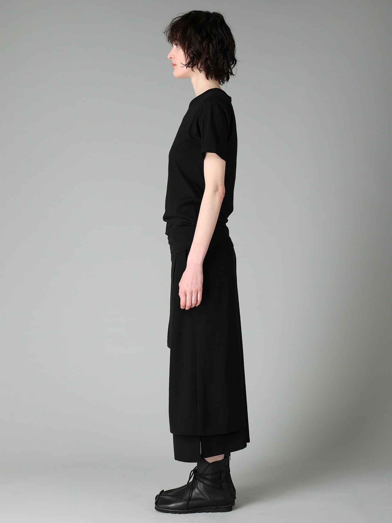 30/-COTTON VISCOSE SINGLE SLIT DETAIL SHORT SLV T